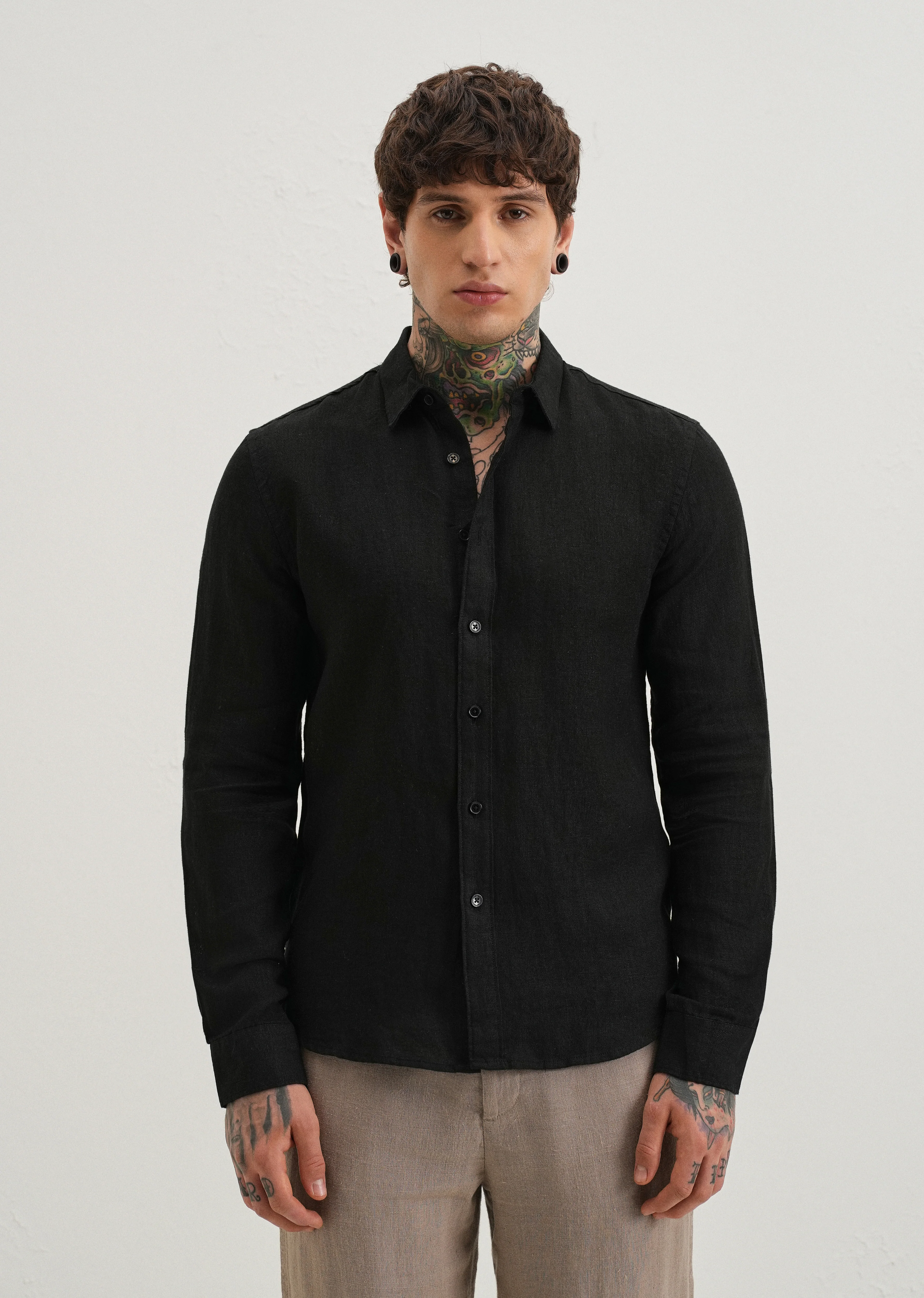100% Pure Heather Black Linen Shirt - Image 3