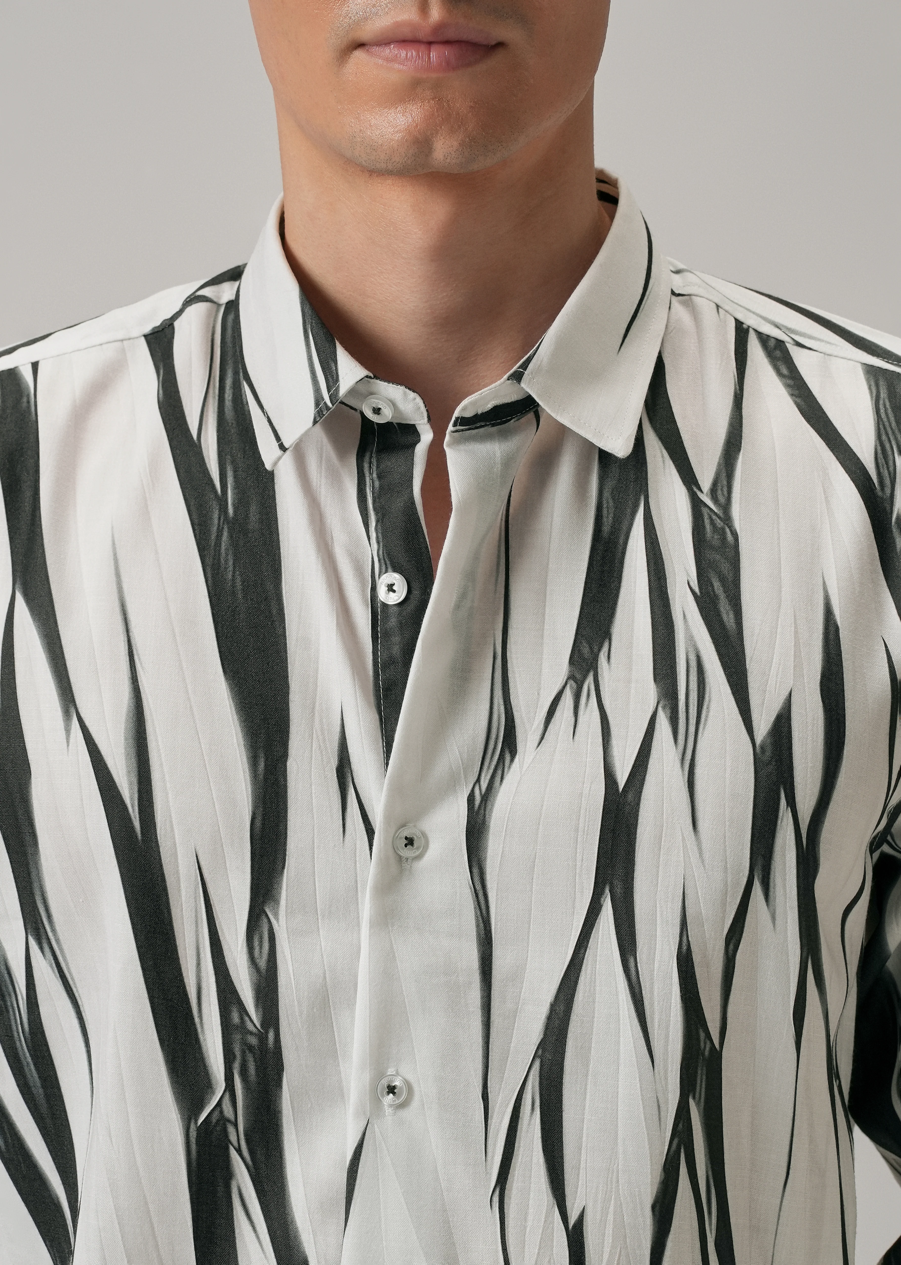 Abstract Black Shirt - Image 5
