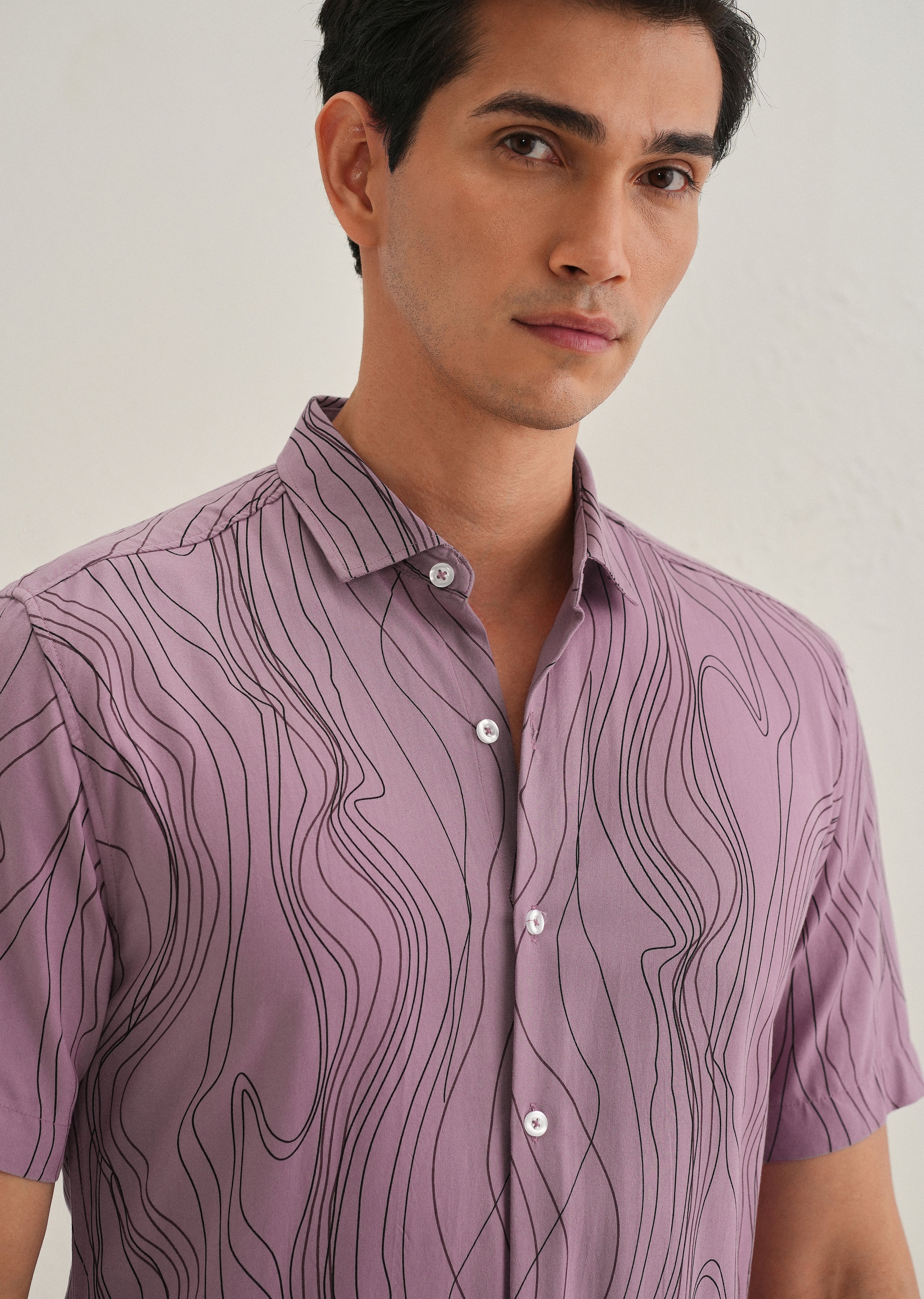 Abstract Pink Line Print Shirt - Image 2