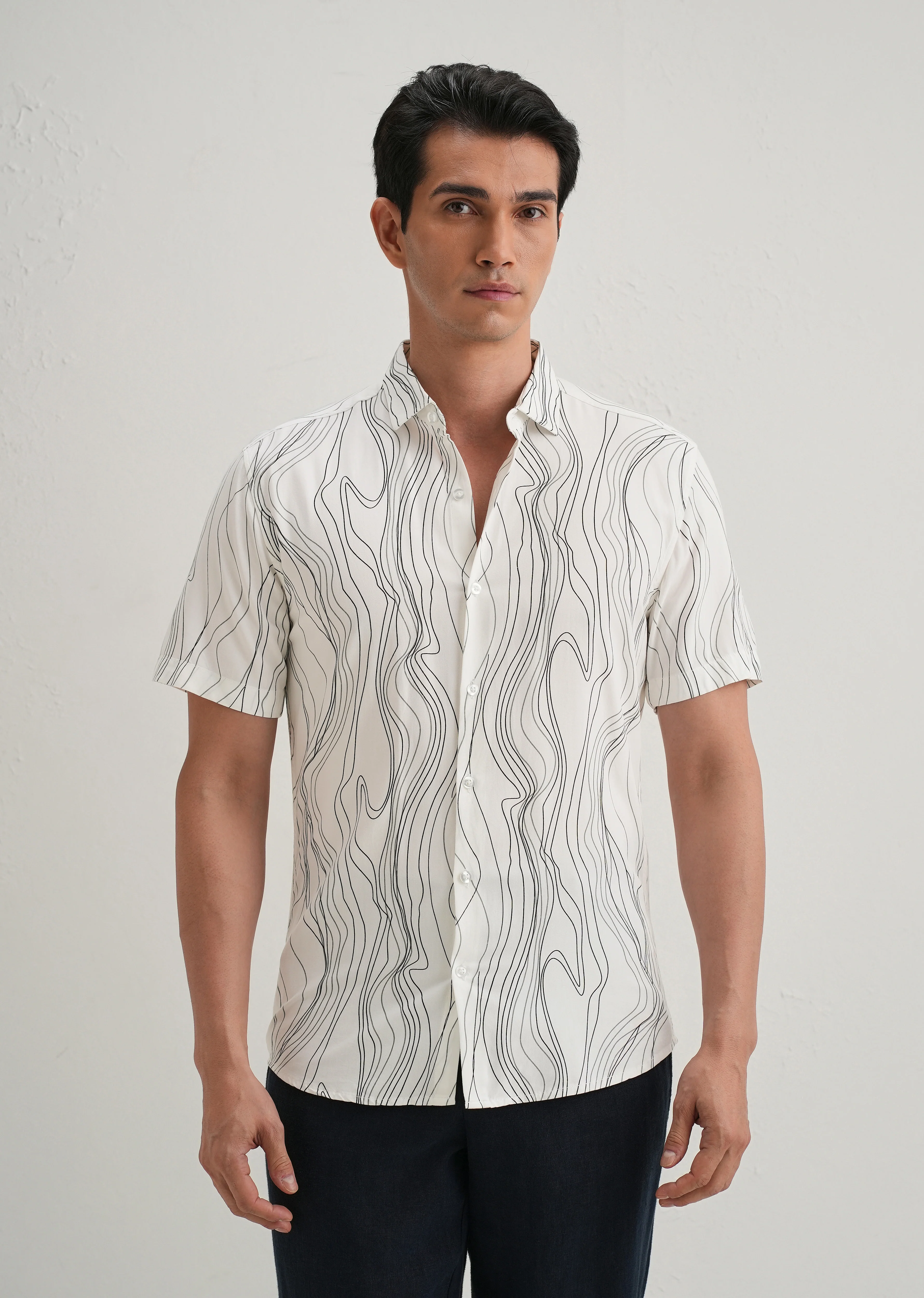 Abstract White Line Print Shirt - Image 3