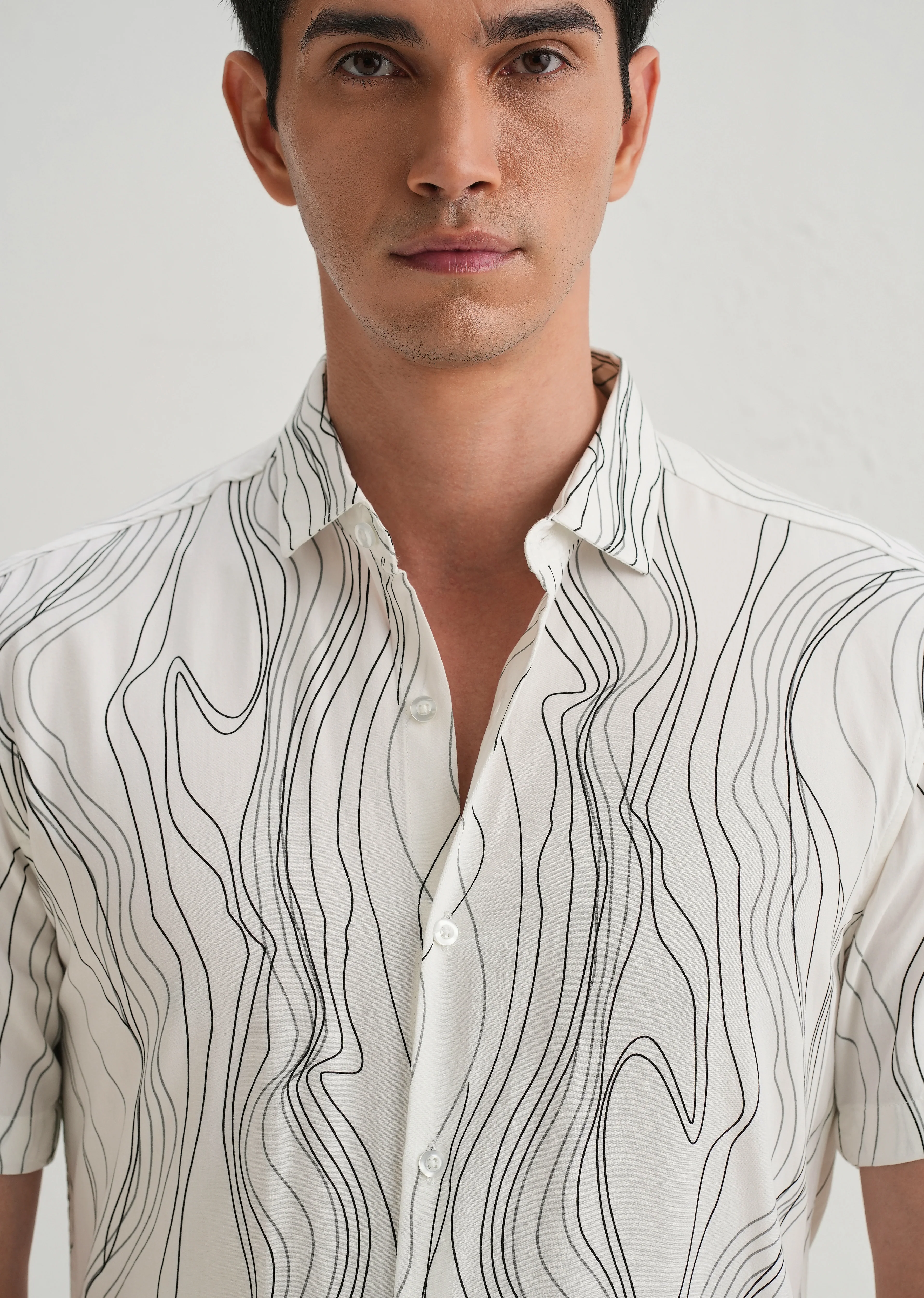 Abstract White Line Print Shirt - Image 5