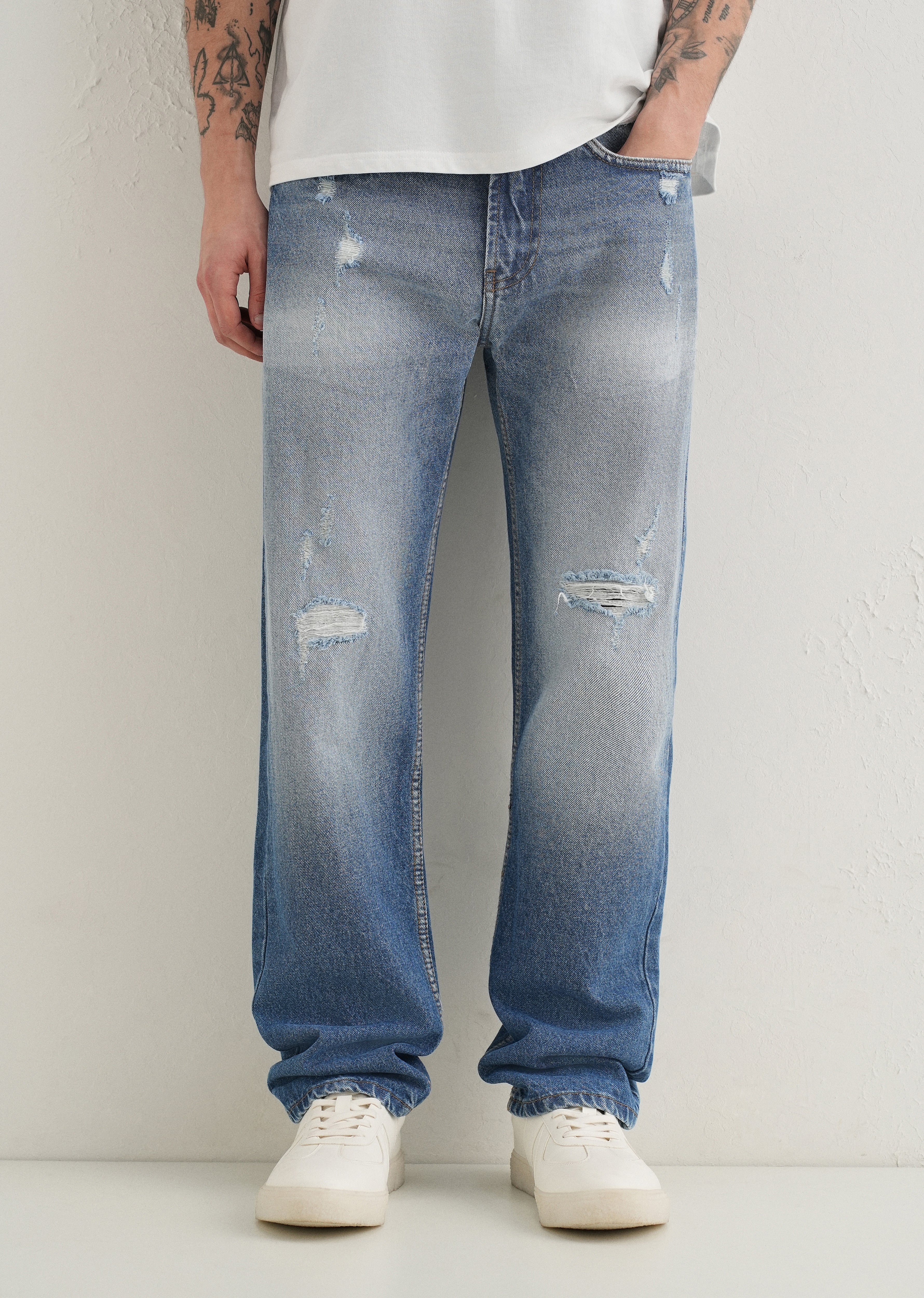 Afina Ripped Blue Straight fit Jeans - Image 7