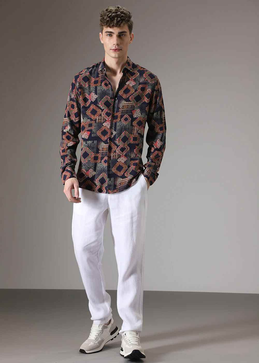 Argyle Diamond Red Feather Shirt - Image 7