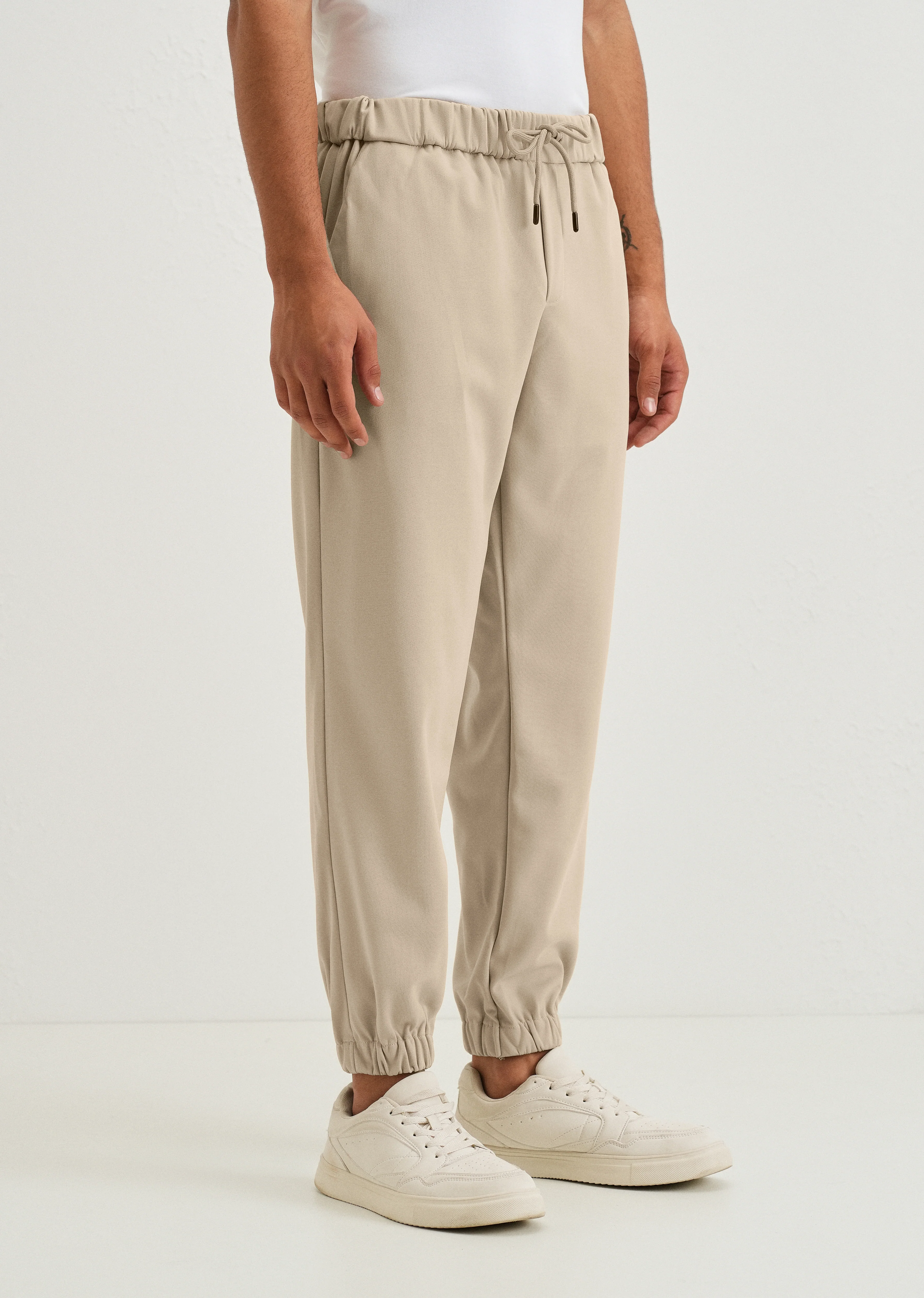 Aristo Pearl Cream Jogger - Image 4