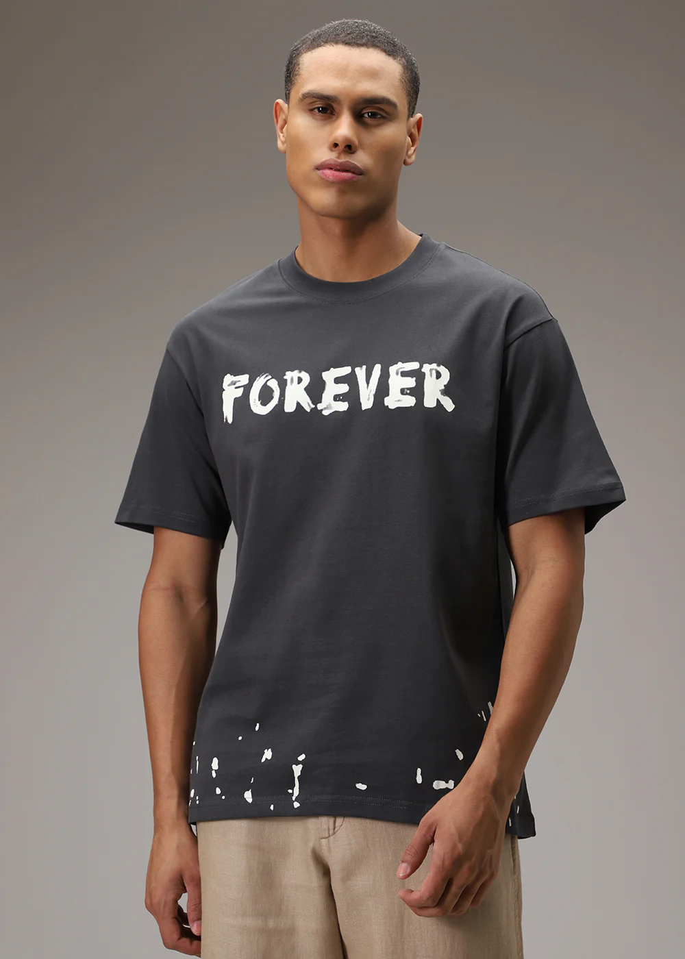 Artistic Array Grey Oversized T-shirt - Image 3
