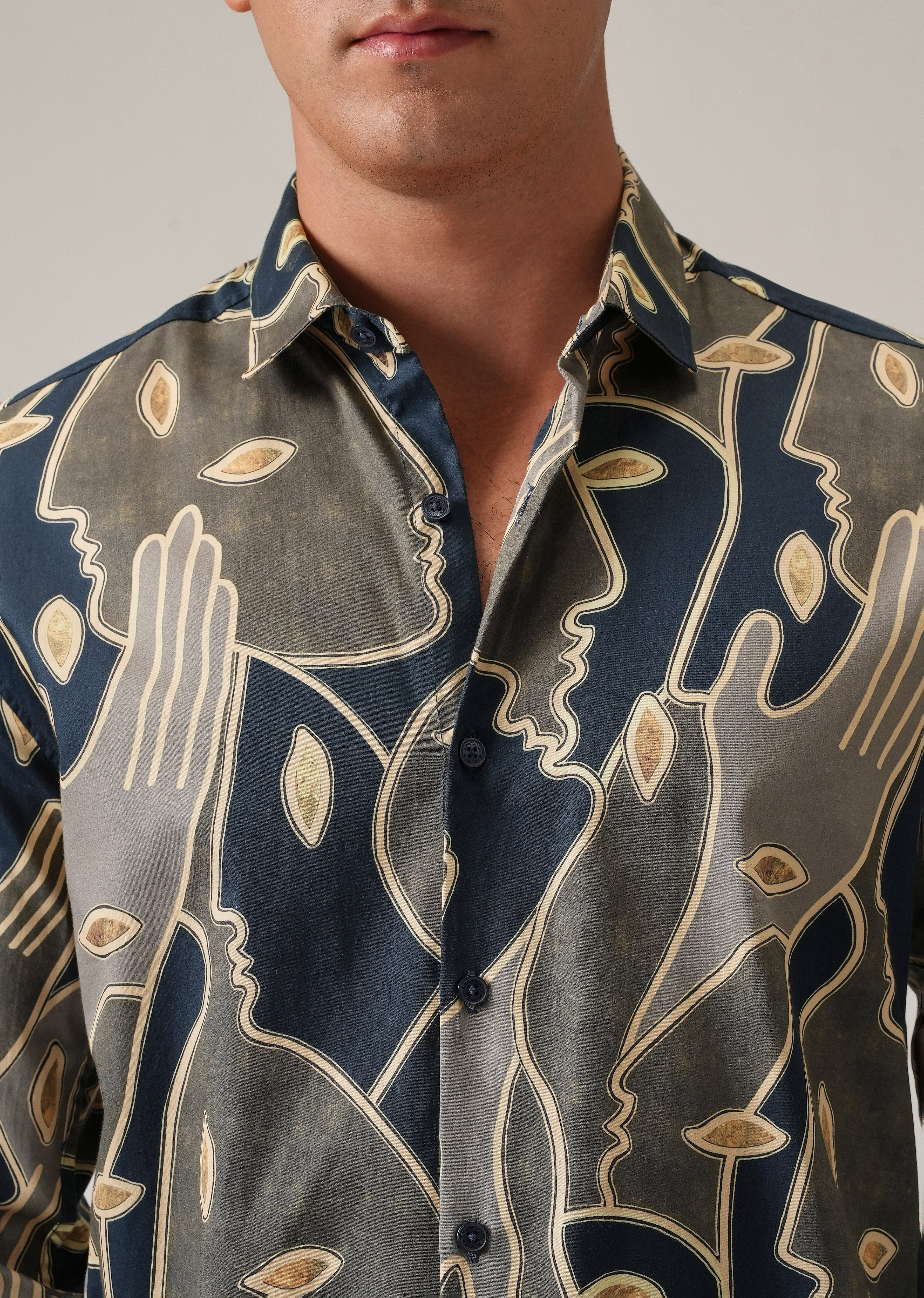 Artistic Faces Print Shirt - Image 5