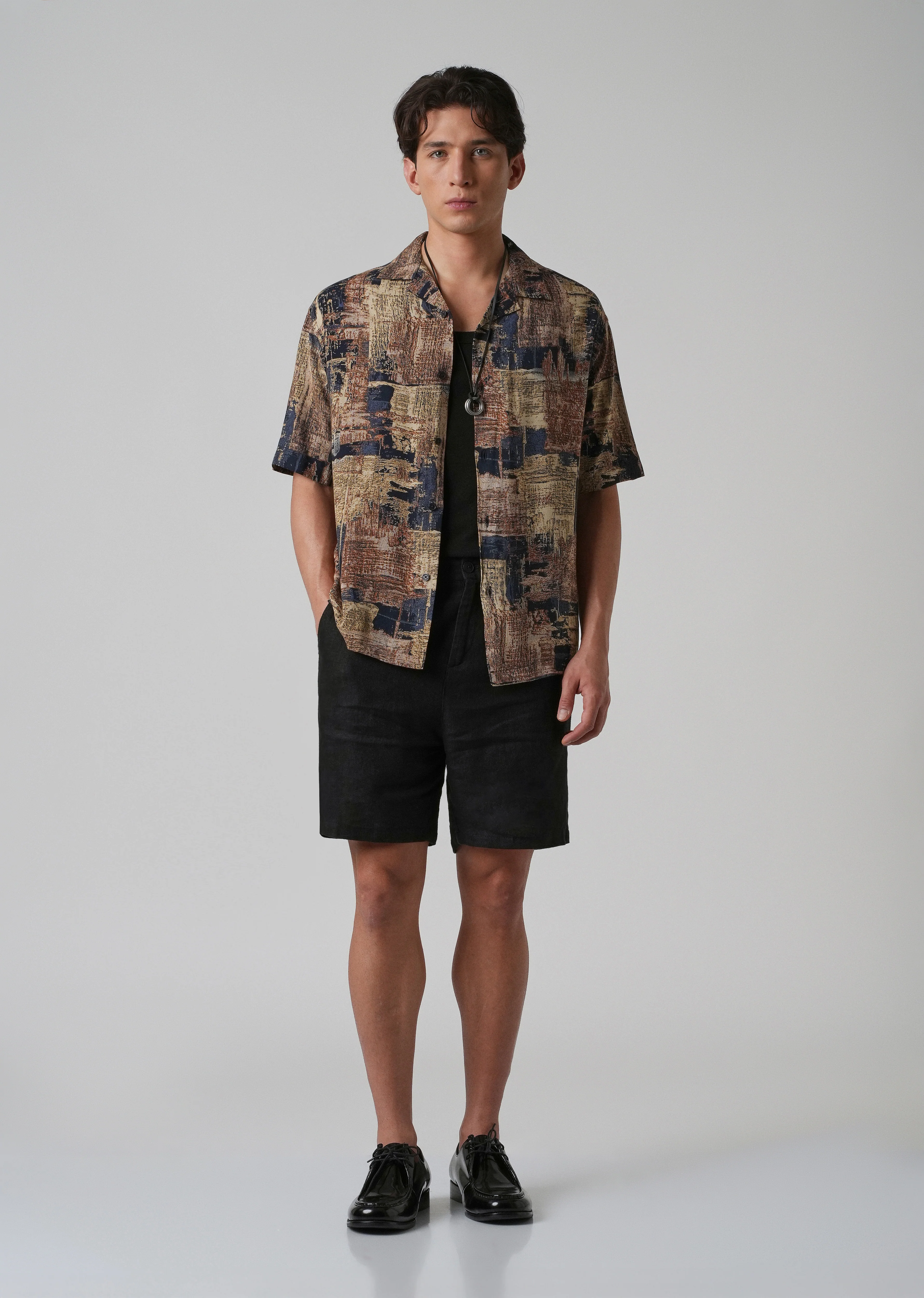 Artistic Pattern Oversized Feather Shirt - Image 6