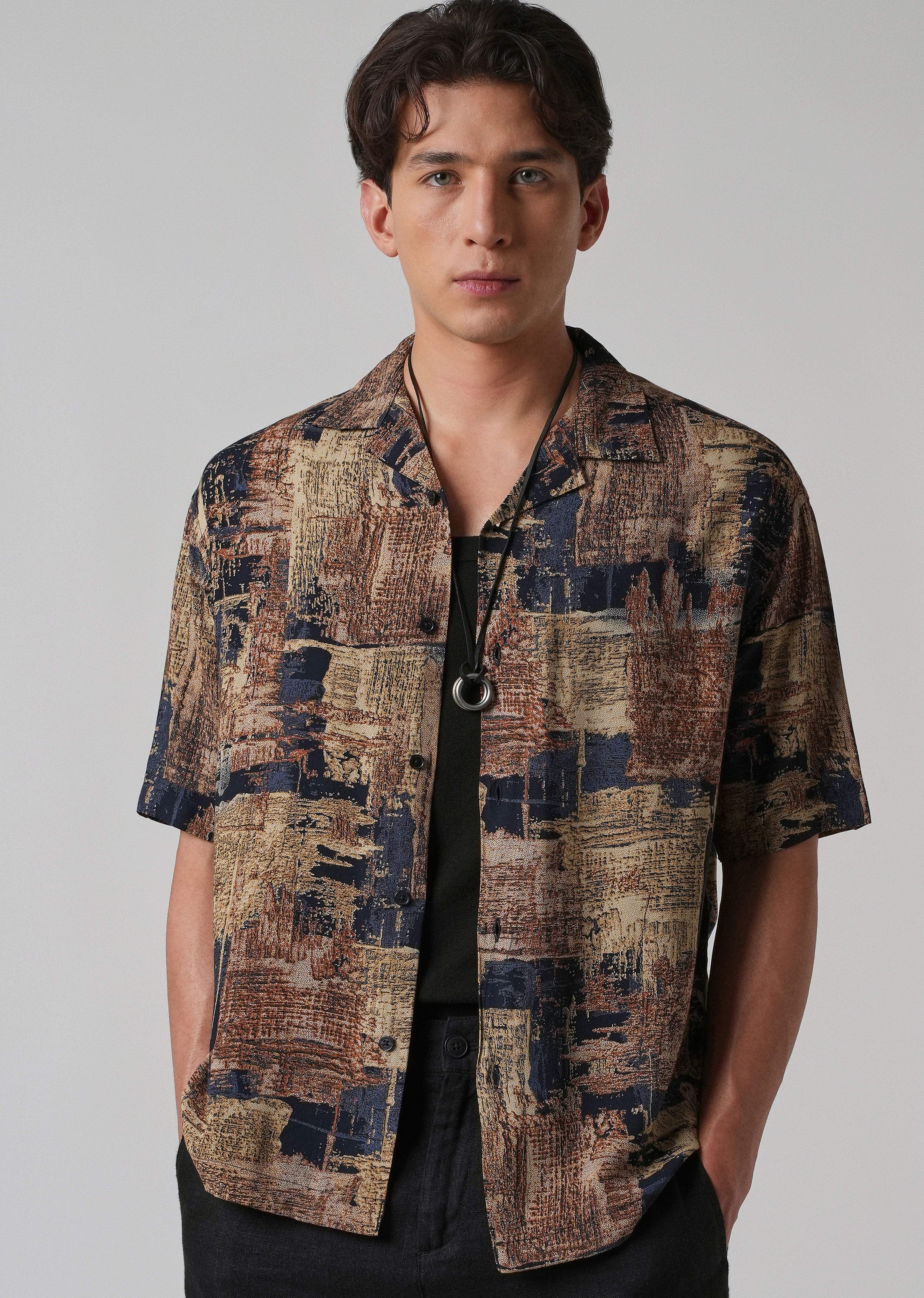 Artistic Pattern Oversized Feather Shirt - Image 7