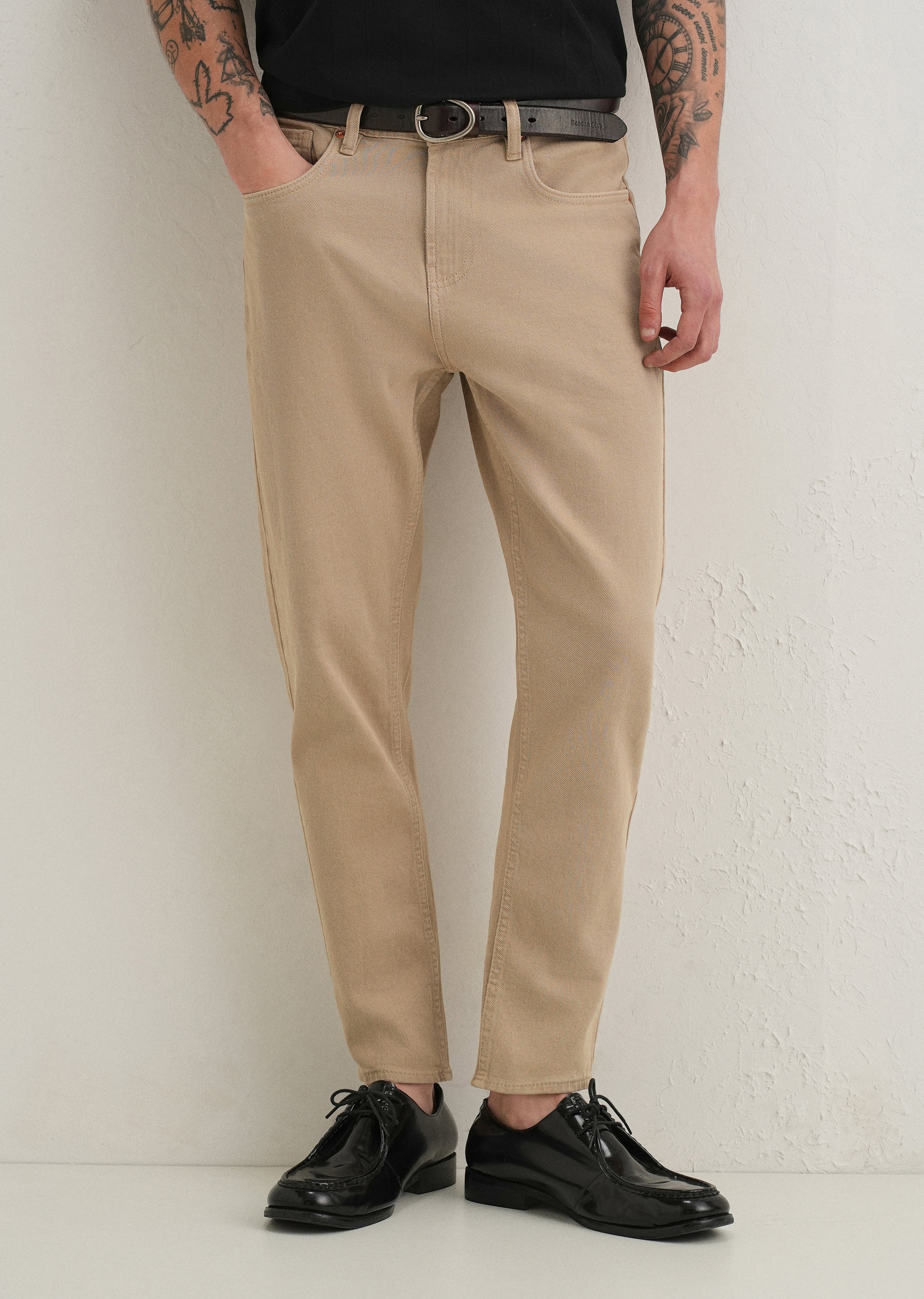 Ash Beige Carrot Fit Denim - Image 7