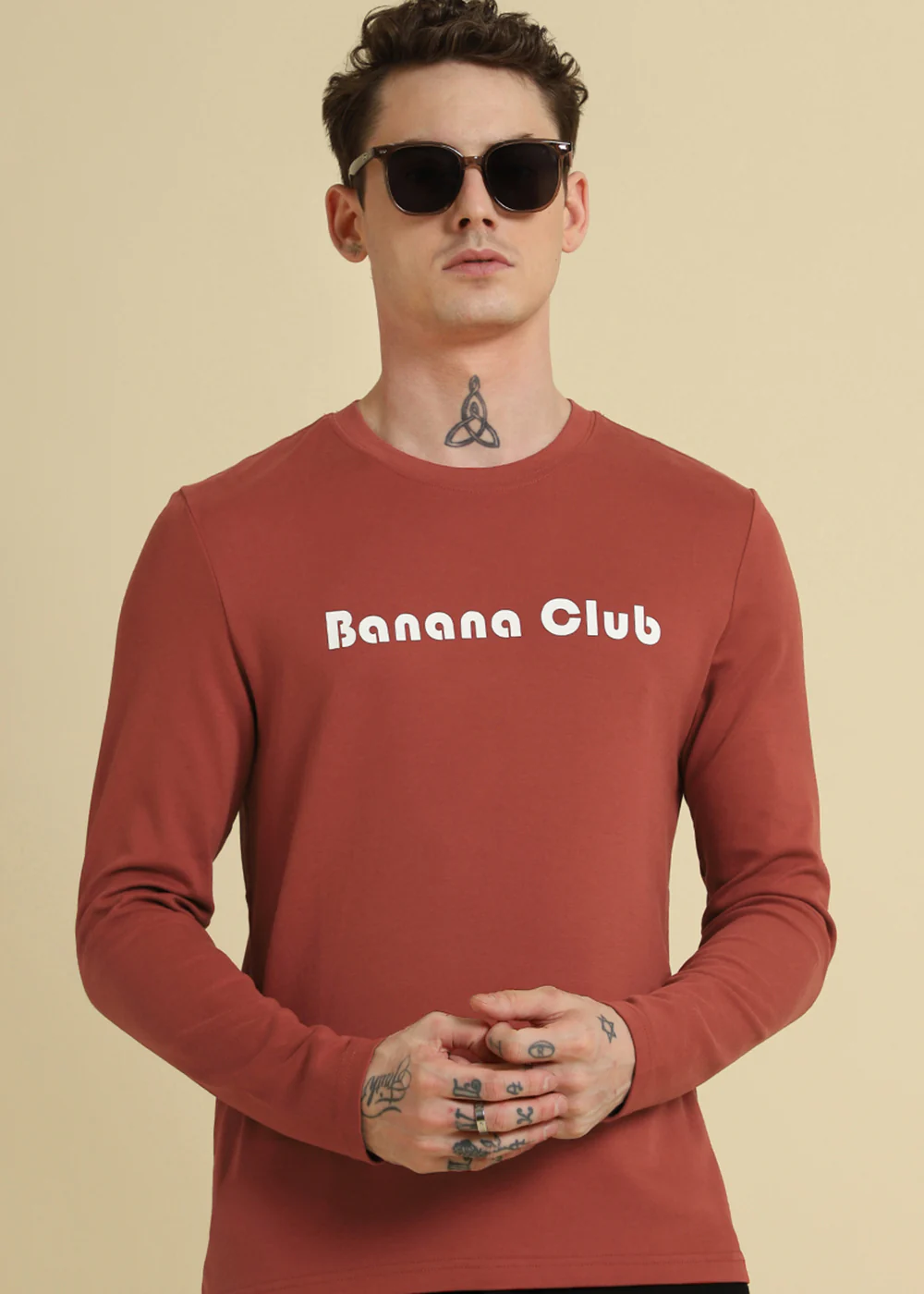 Banana Club Red Plain Regular Fit T-shirt - Image 7