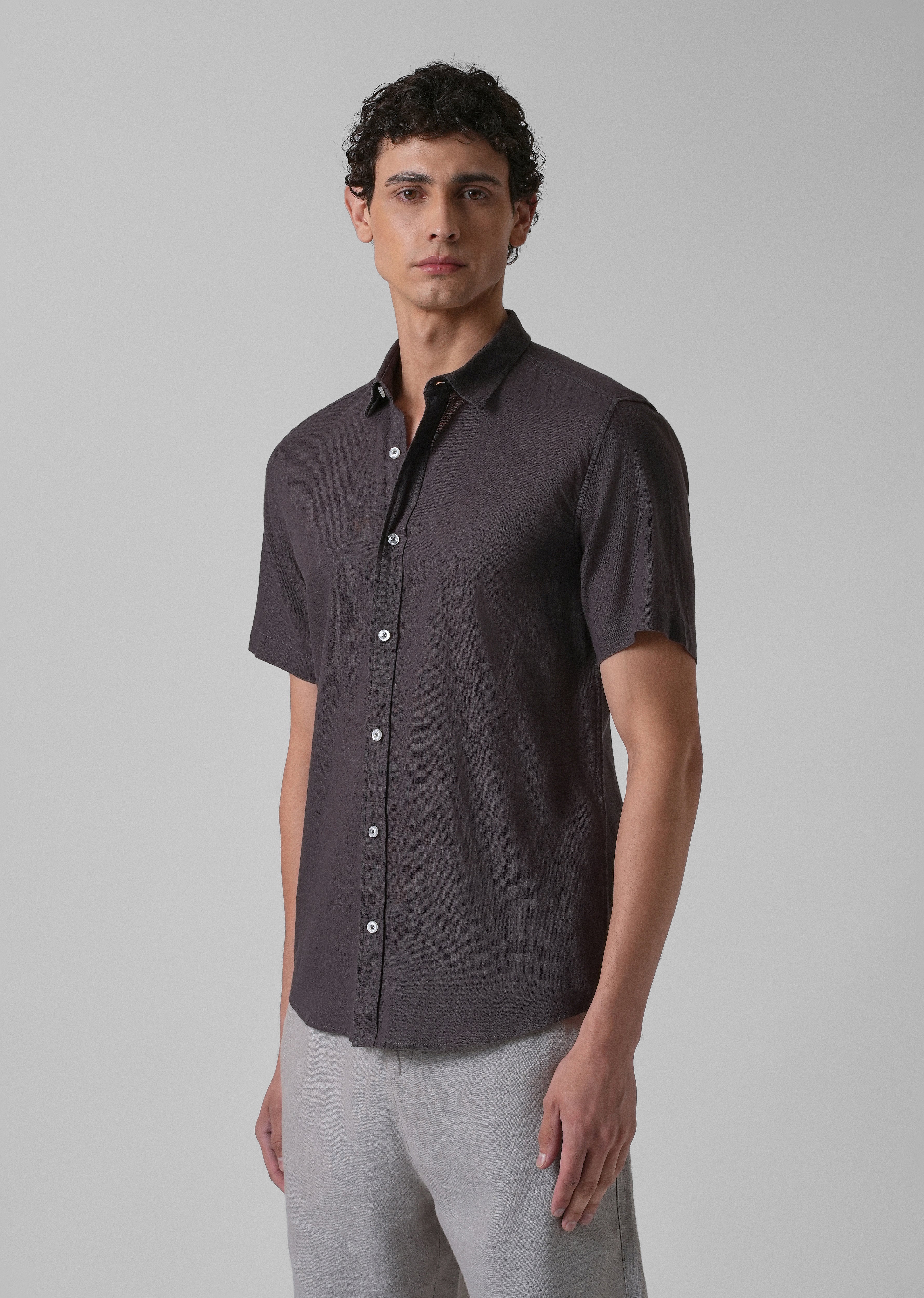 Batiste Crater Brown Linen shirt - Image 4