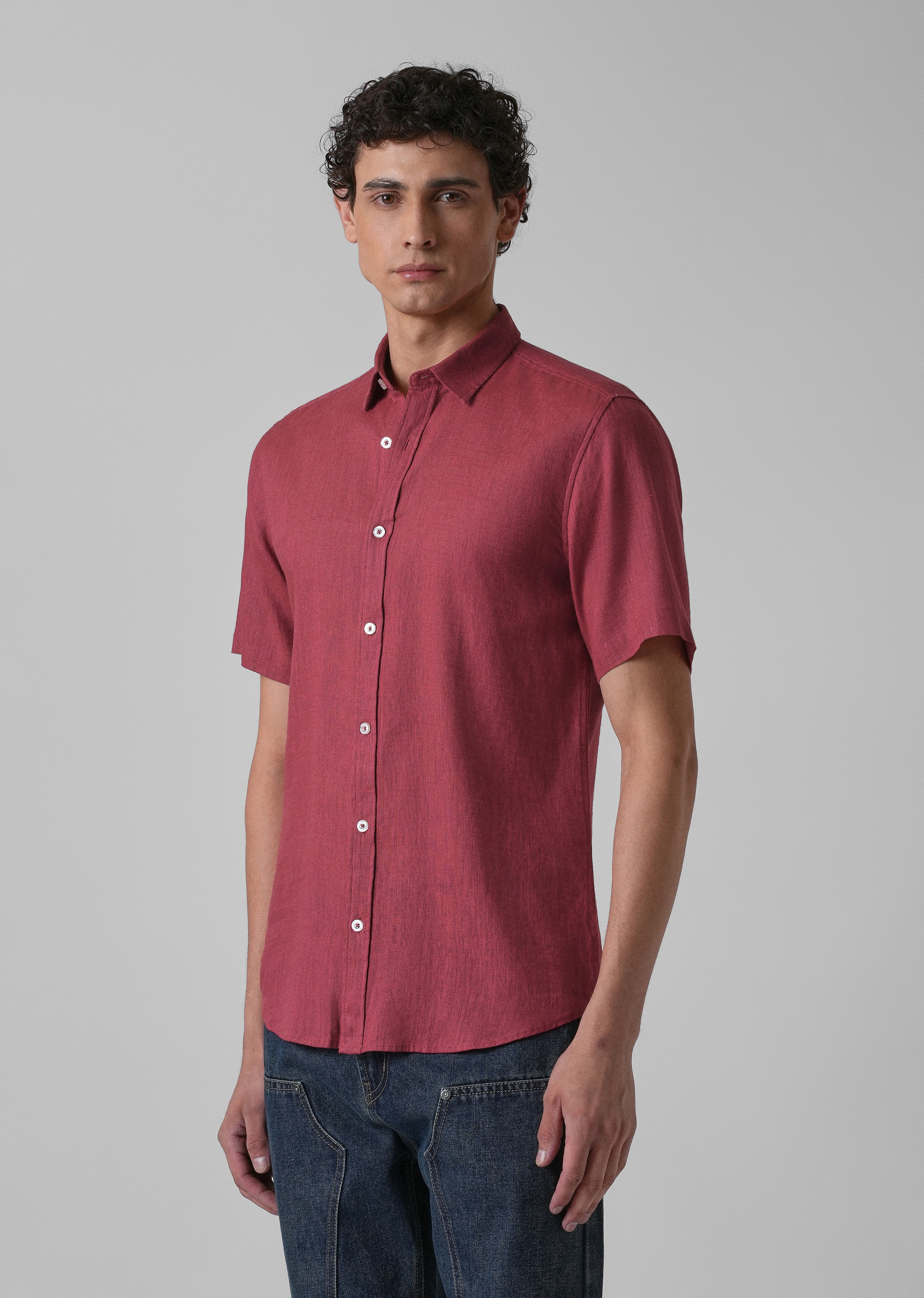 Batiste Crimson Red Linen Shirt - Image 4