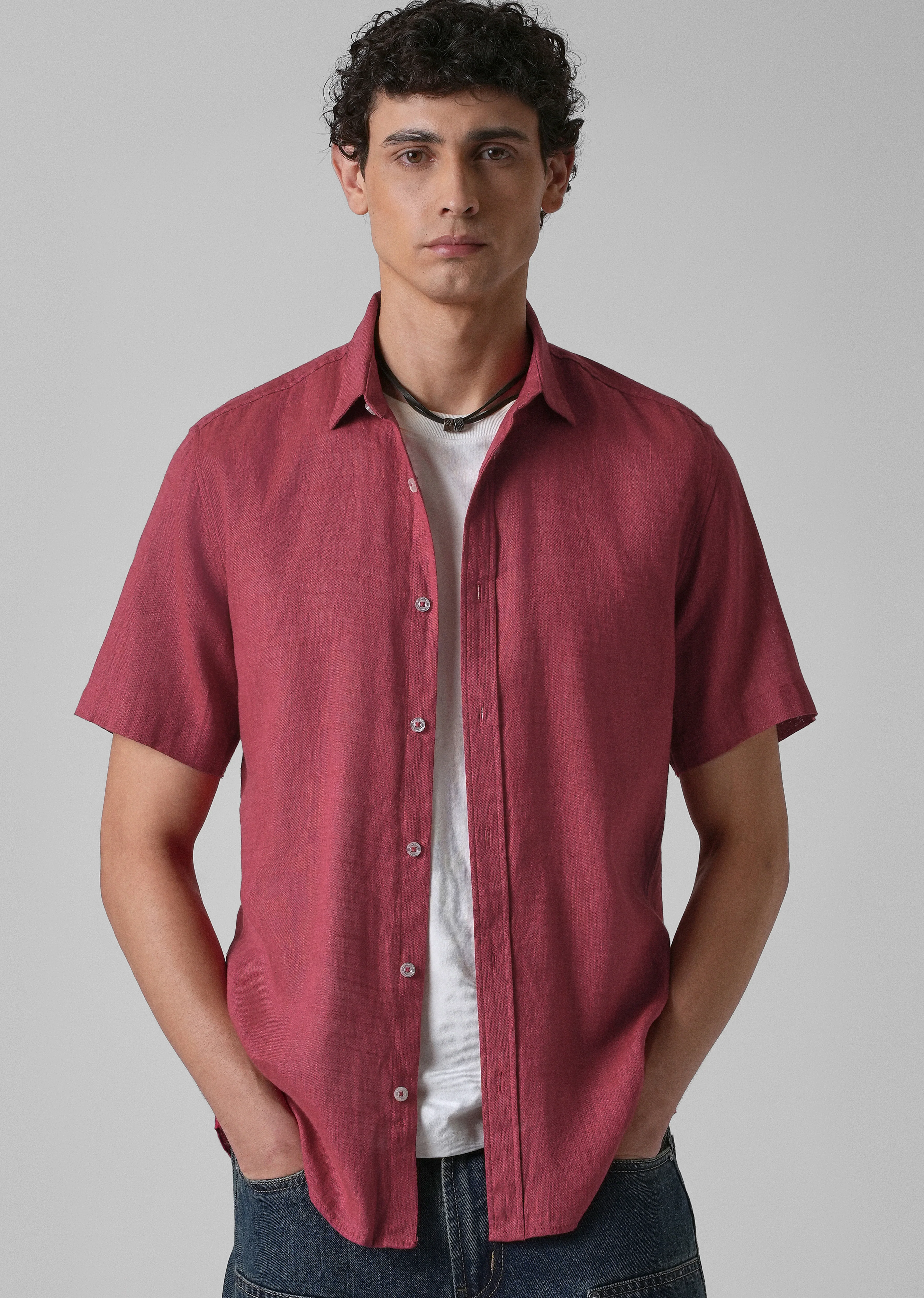 Batiste Crimson Red Linen Shirt - Image 7