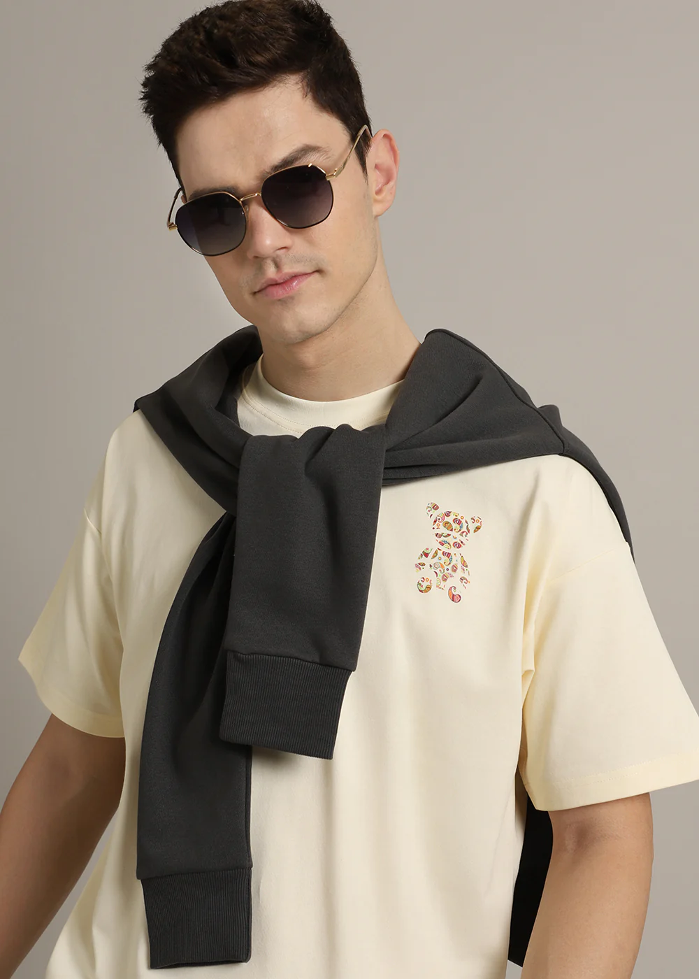 Bearsy Paisley Cream Oversized T-shirt - Image 3