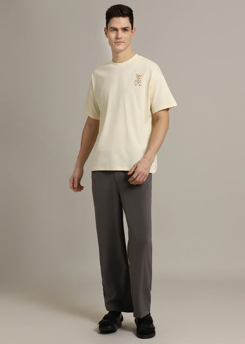 Bearsy Paisley Cream Oversized T-shirt - Image 8