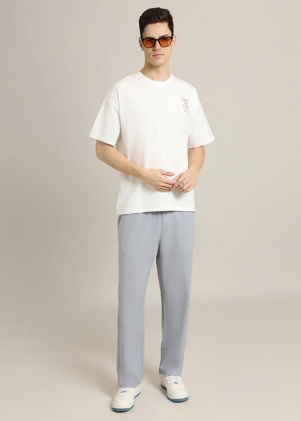 Bearsy Paisley White Oversized T-shirt - Image 4