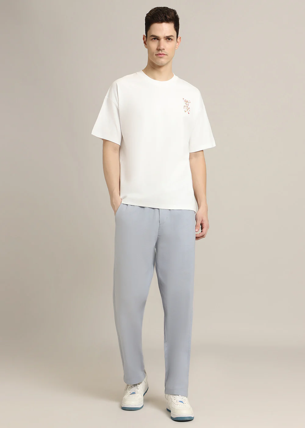 Bearsy Paisley White Oversized T-shirt - Image 6
