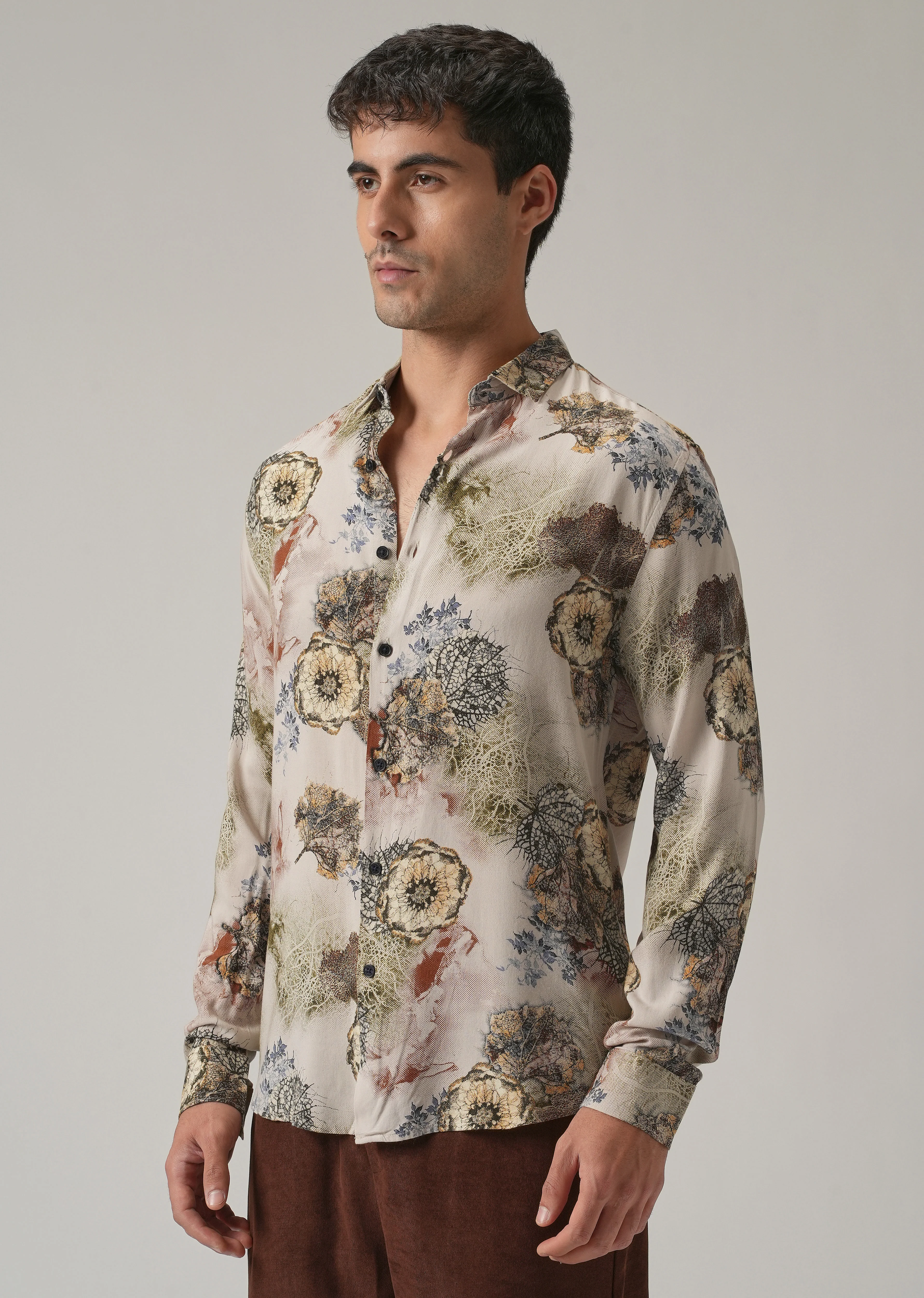 Beige Flora Print Feather Shirt - Image 4