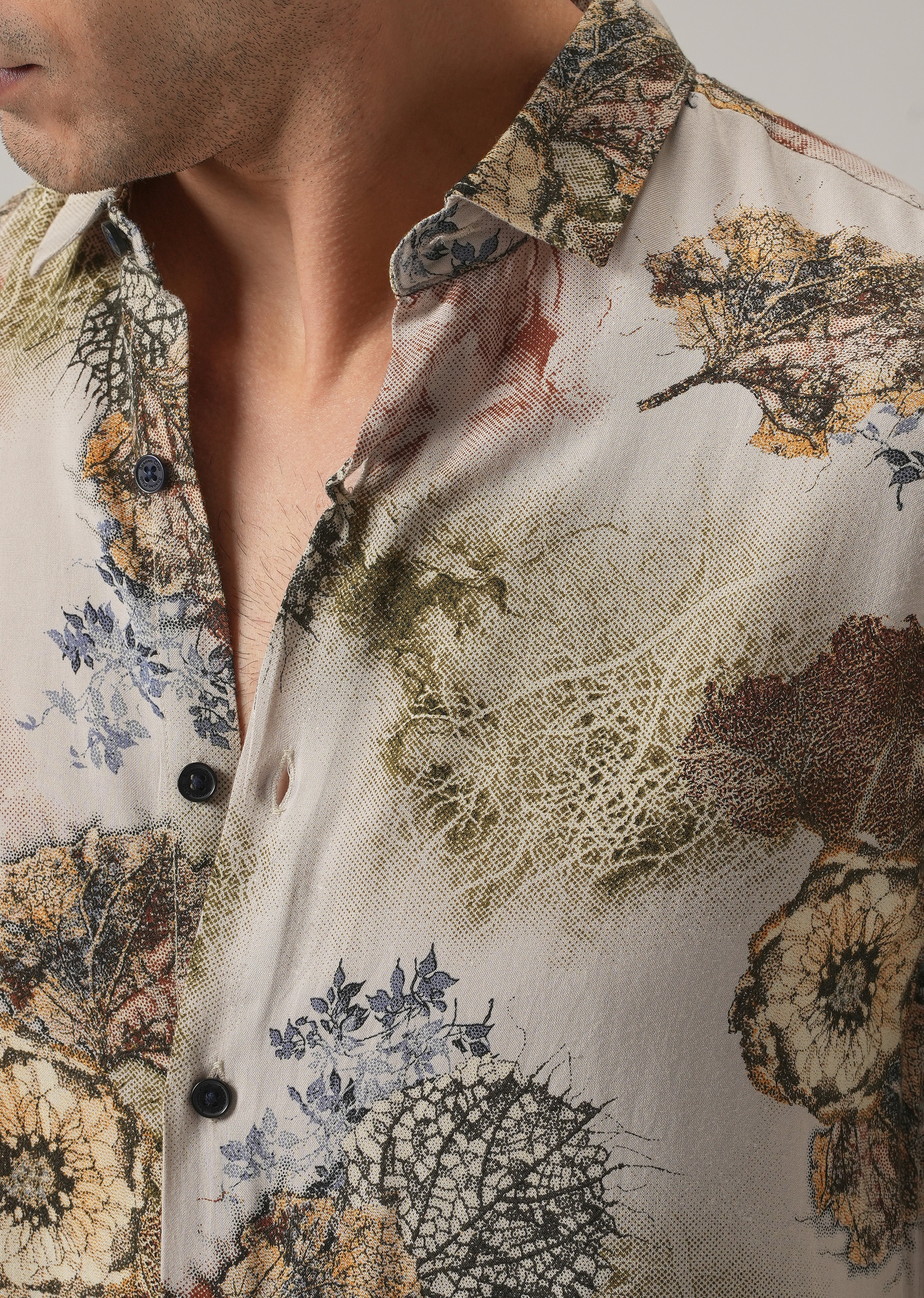 Beige Flora Print Feather Shirt - Image 5