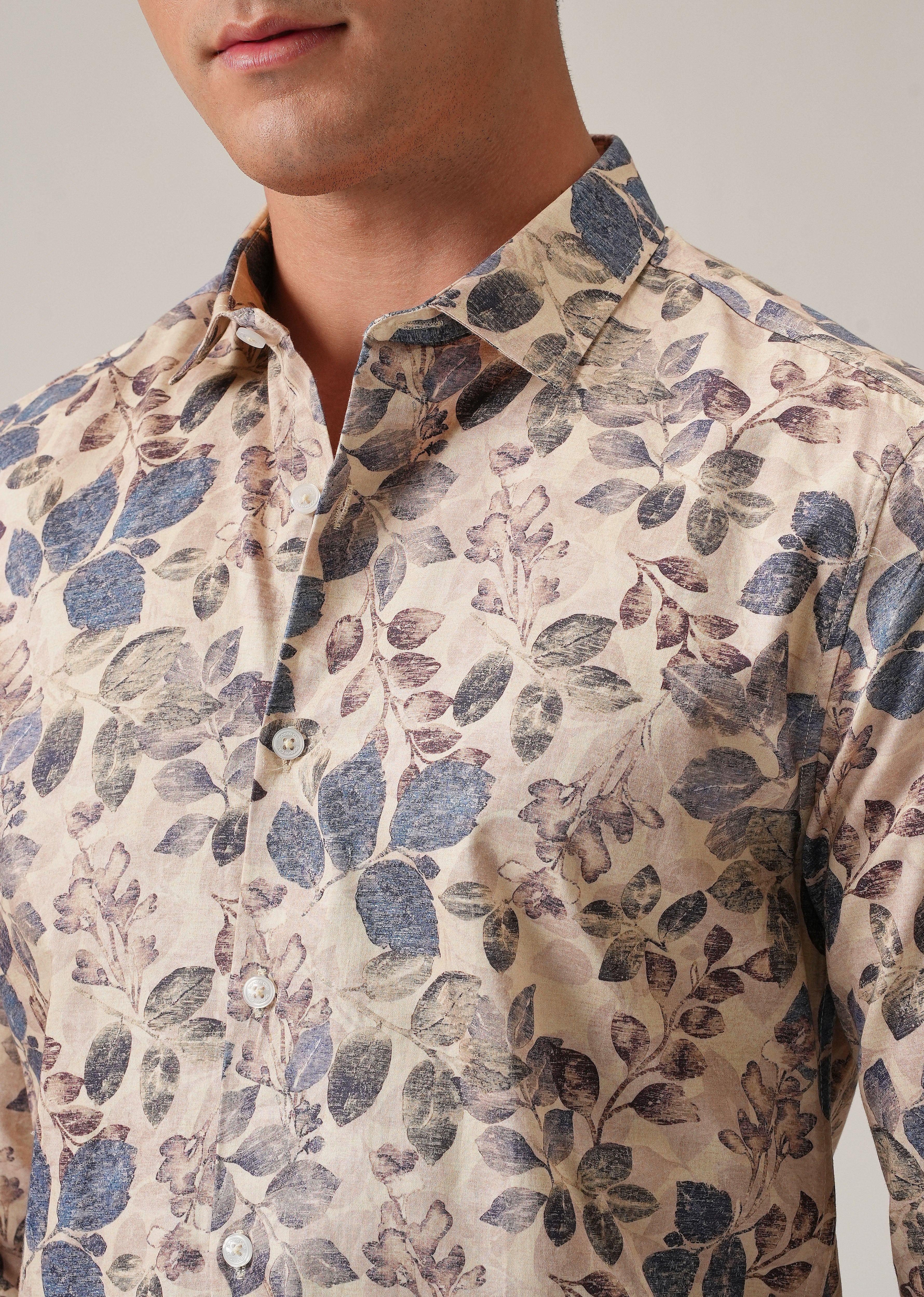 Beige Floral Print Shirt - Image 5