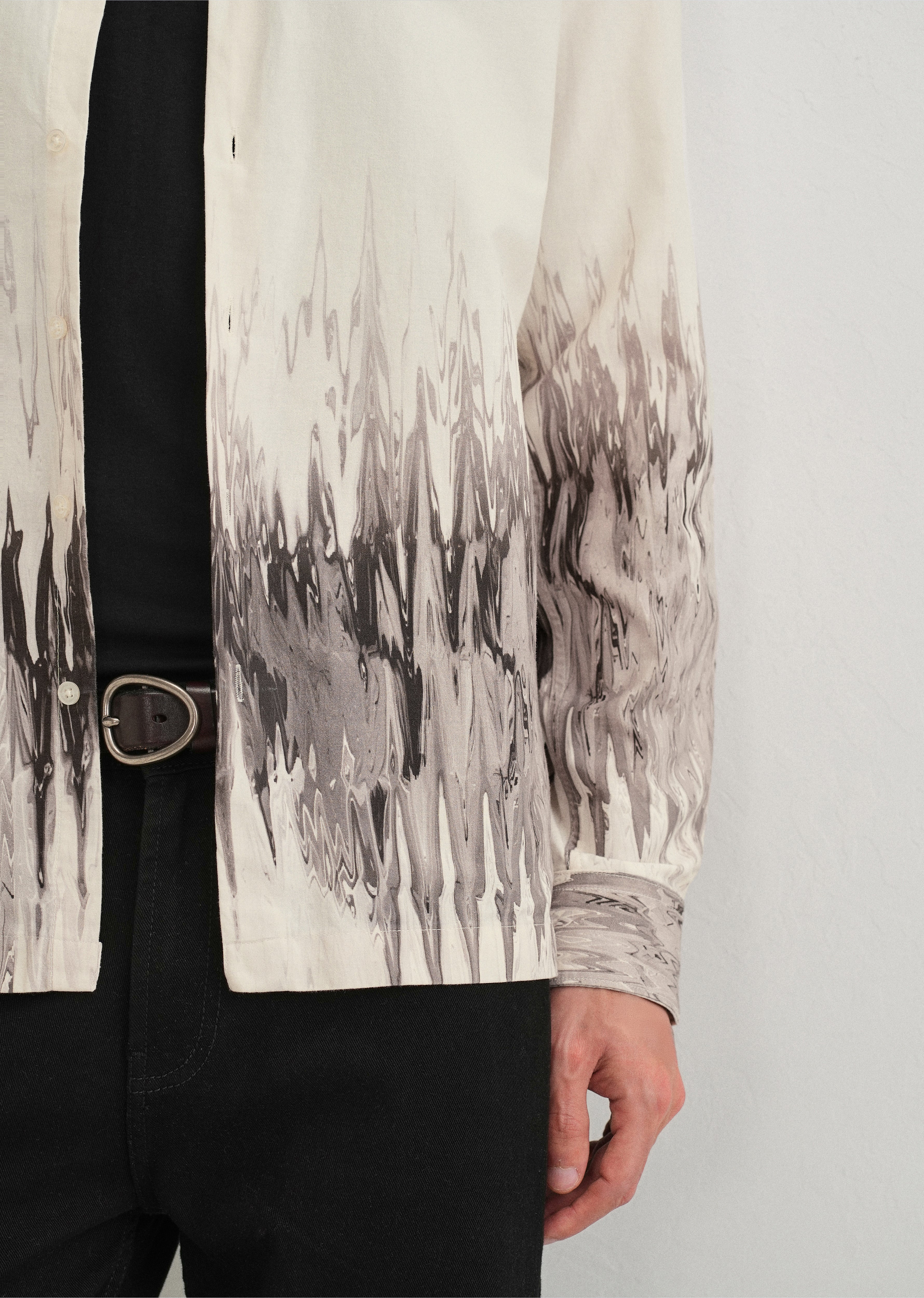 Beige Grey Ripple Printed Shirt - Image 5