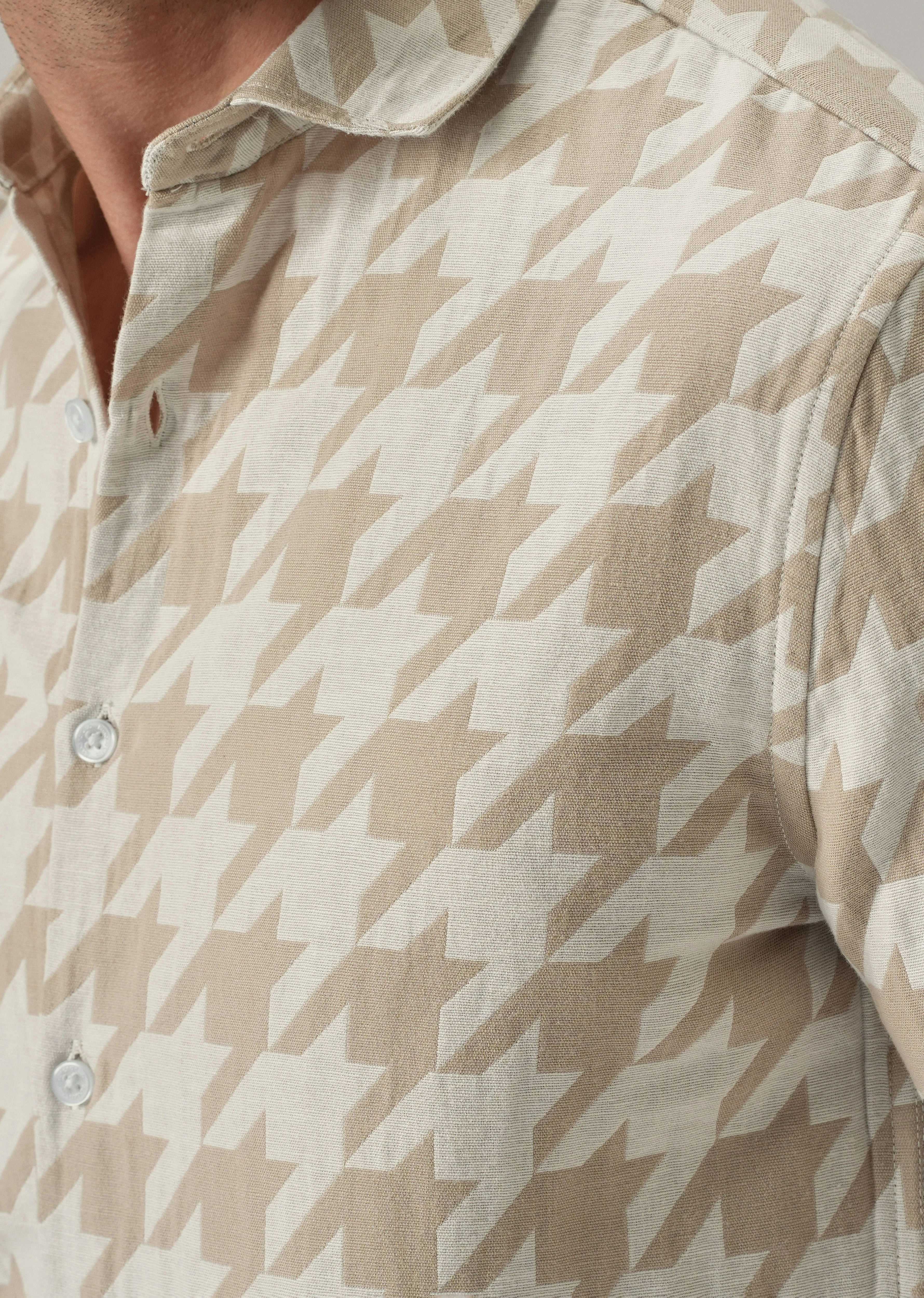 Beige Herringbone Pattern Shirt - Image 5