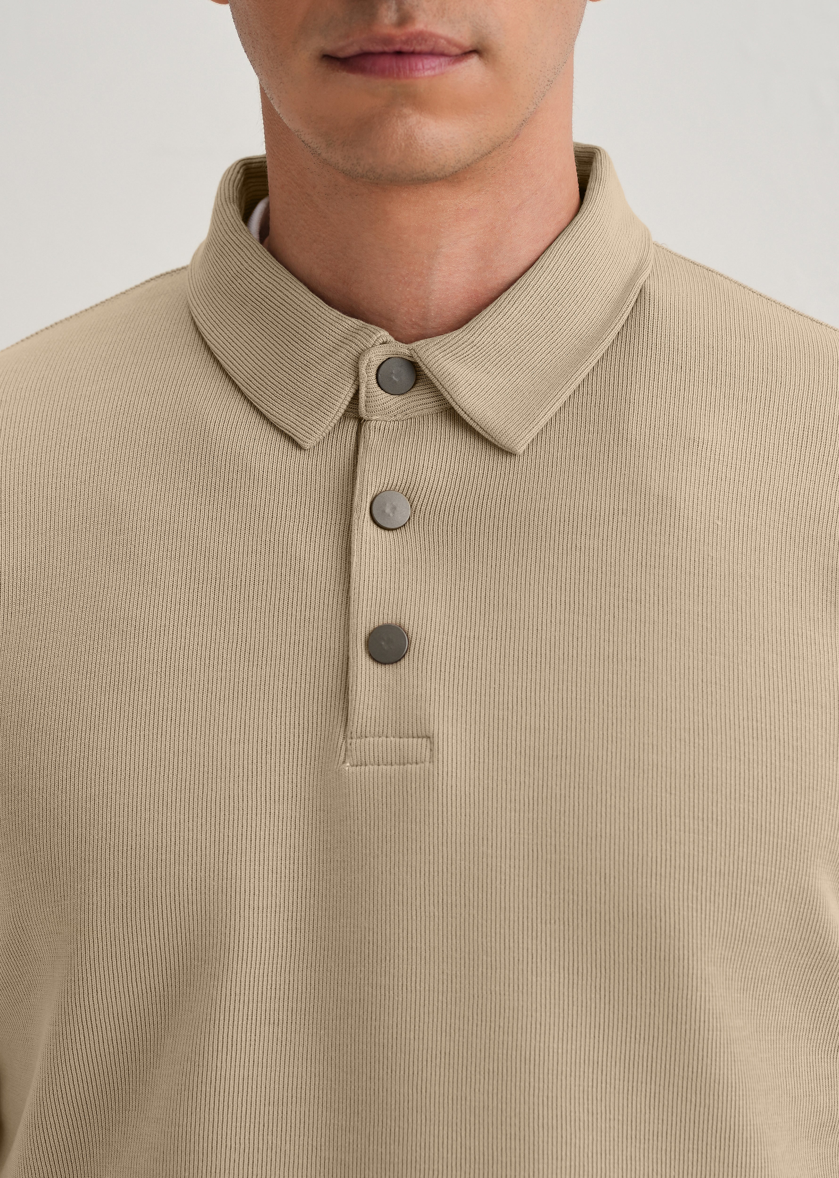 Beige Knitted Polo Sweatshirt - Image 4