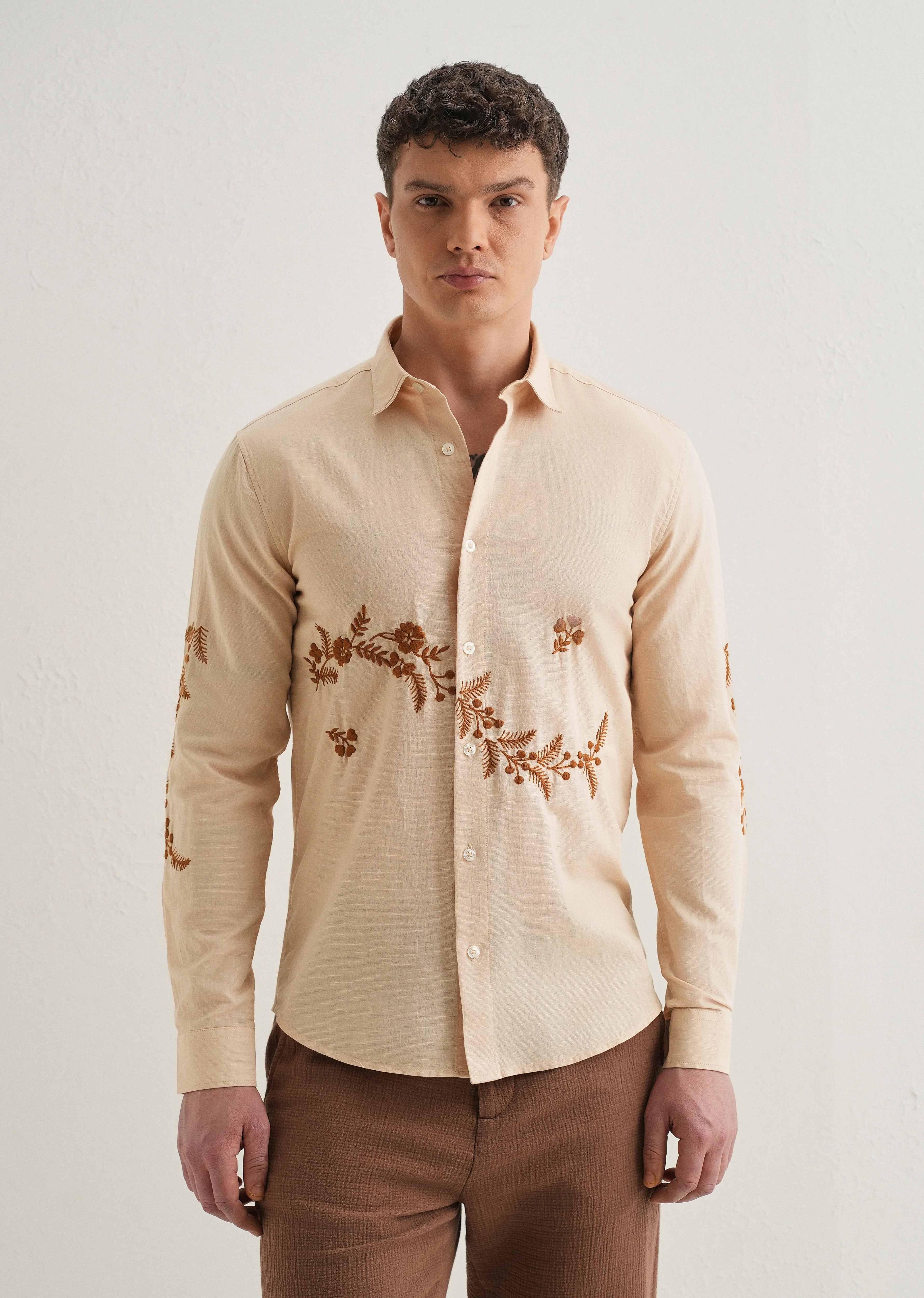 Beige Placement Embroidery Shirt - Image 3