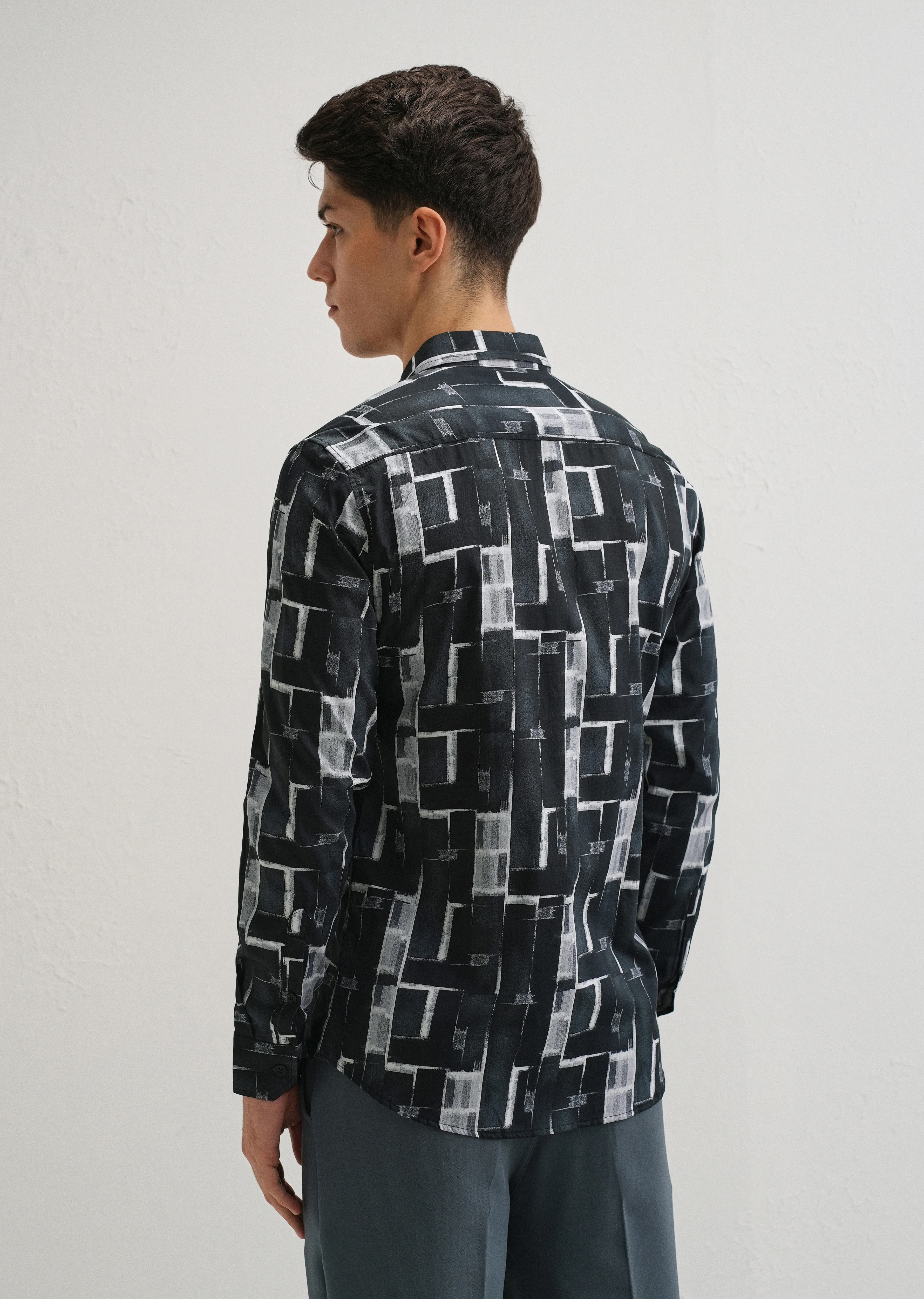 Black Abstractox Printed shirt - Image 2
