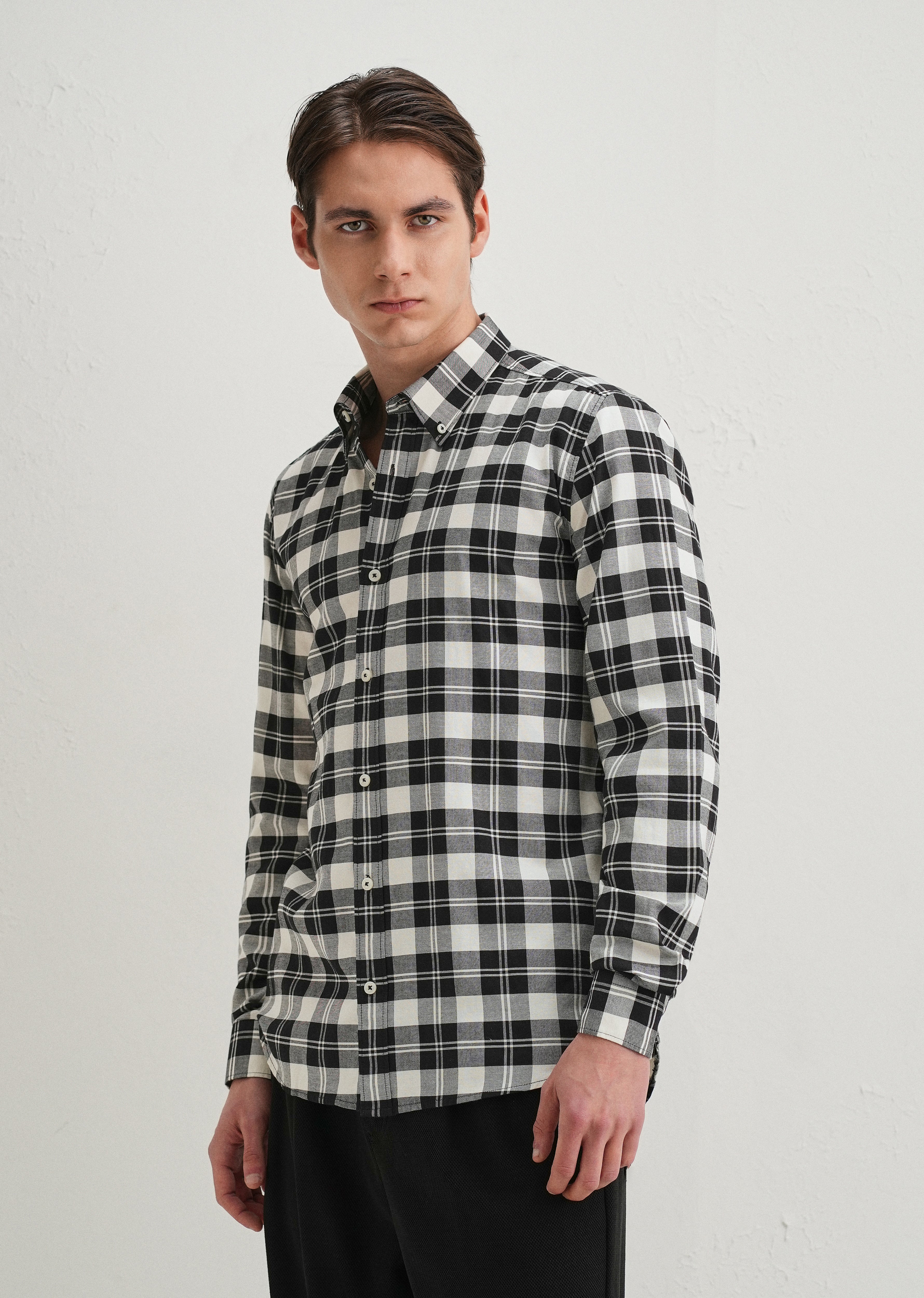 Black and White Plaid Check Shirt - Image 5