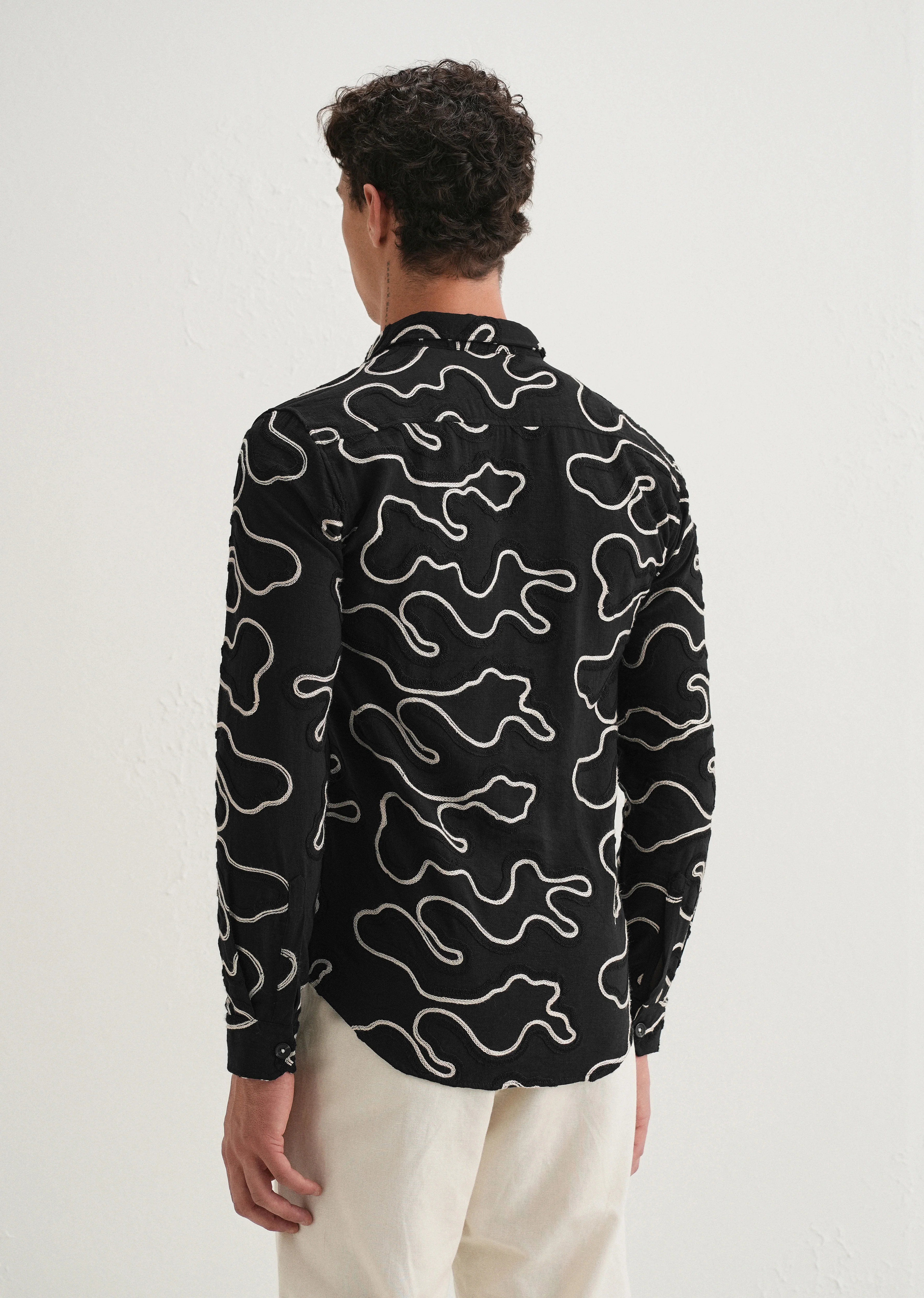 Black Artistic Abstract Embroidery Shirt - Image 3