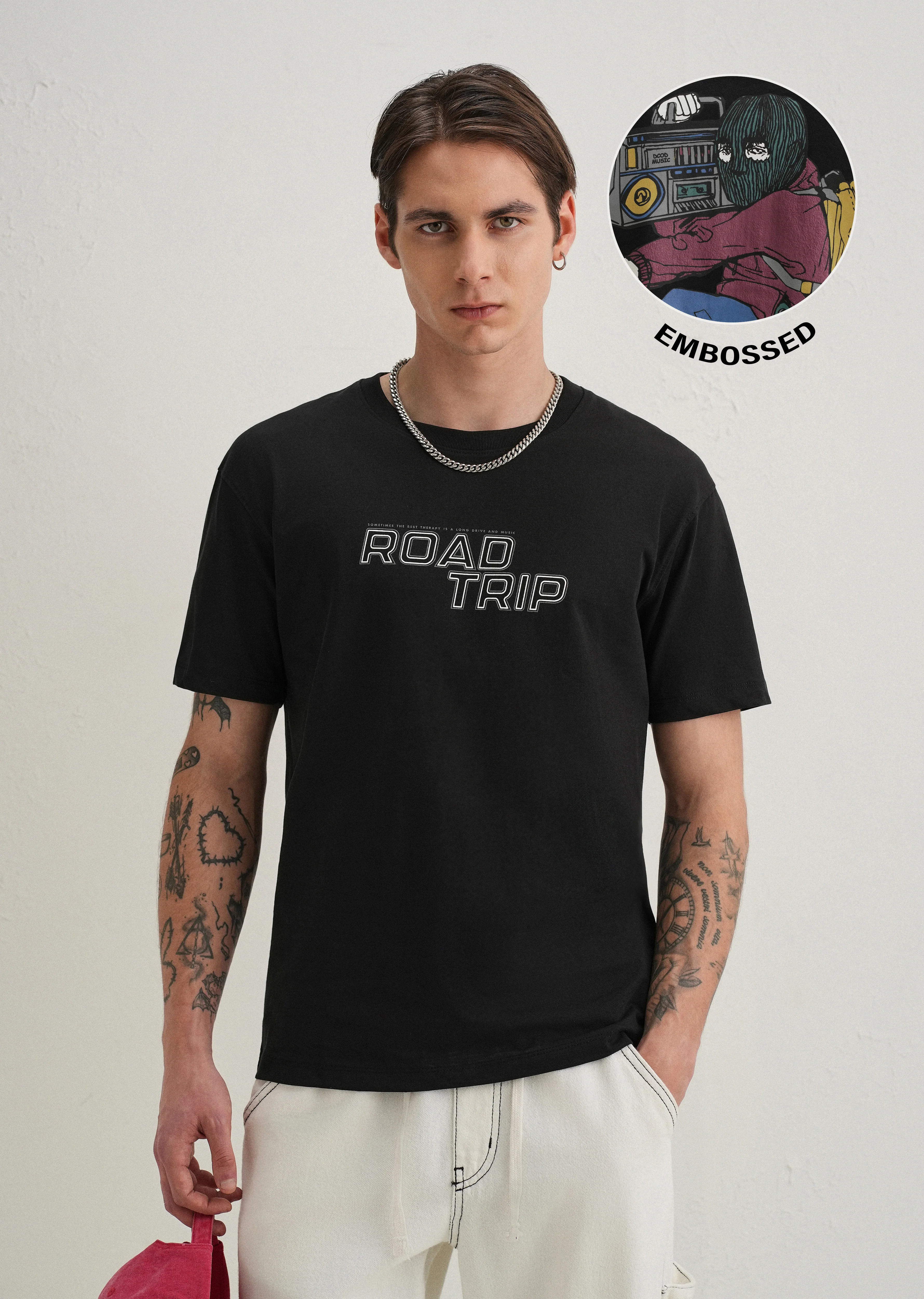 Black Back Graphic Print T-Shirt - Image 8
