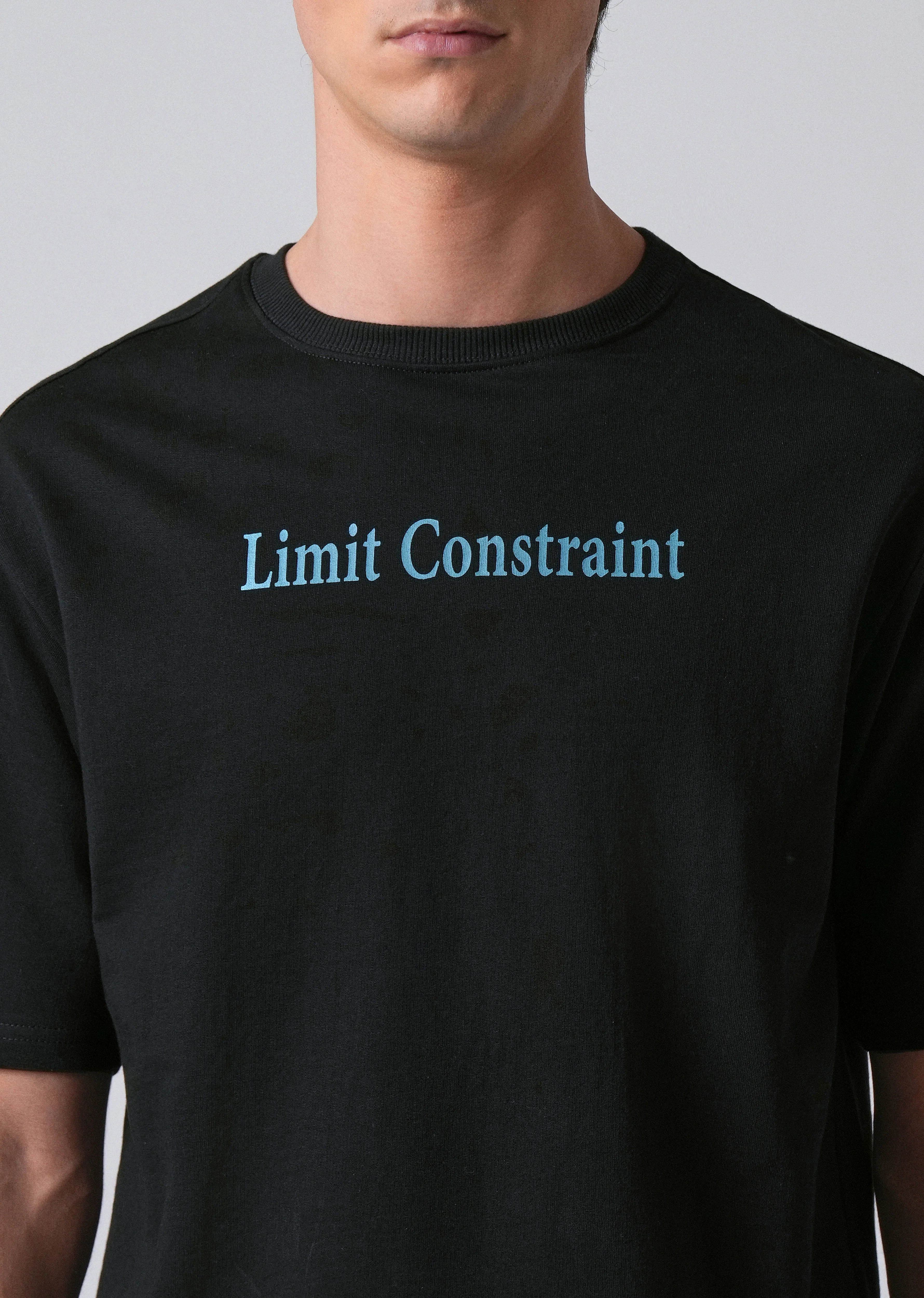 Black Back Print Relaxed Fit T- shirt - Image 5