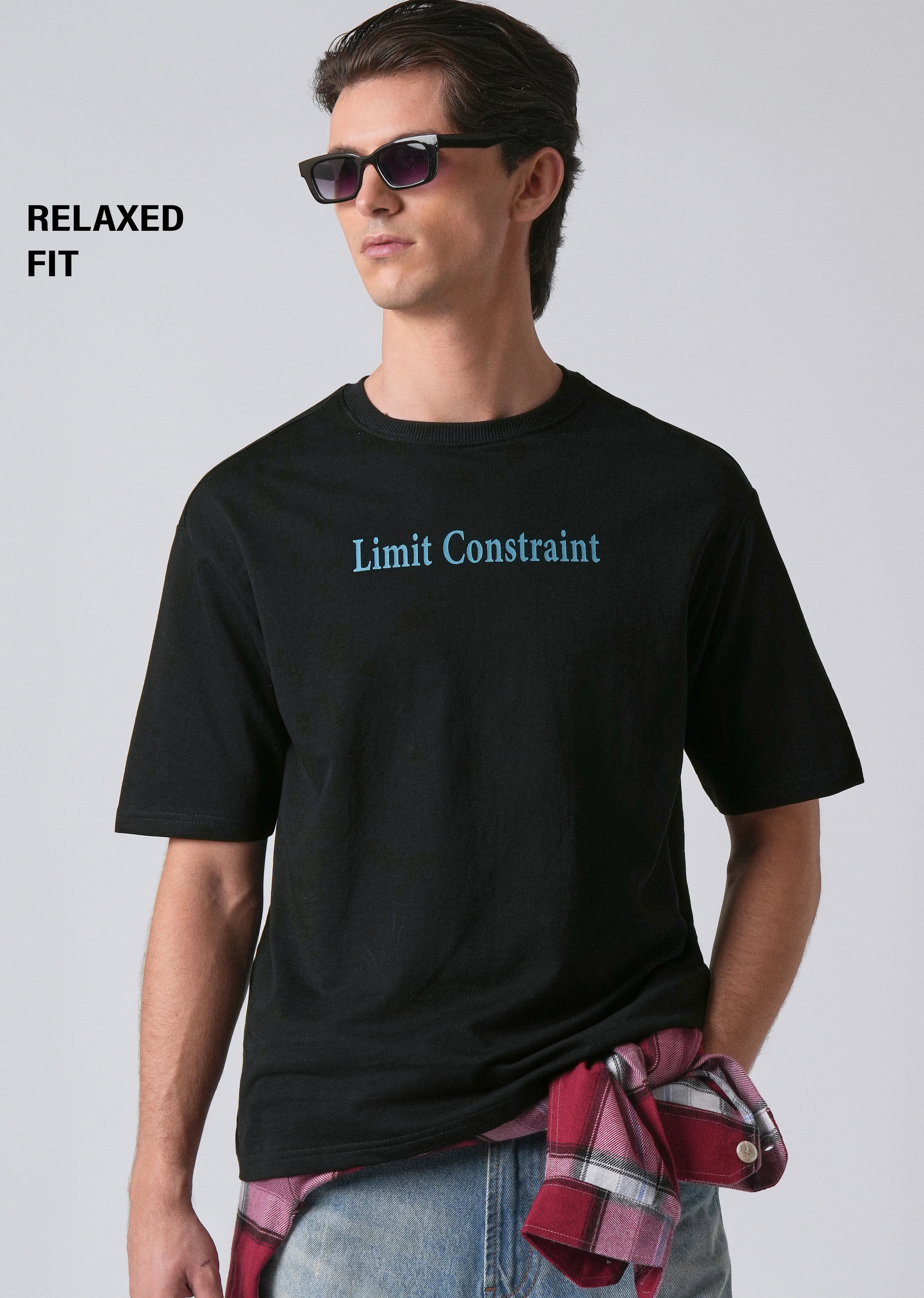 Black Back Print Relaxed Fit T- shirt - Image 7