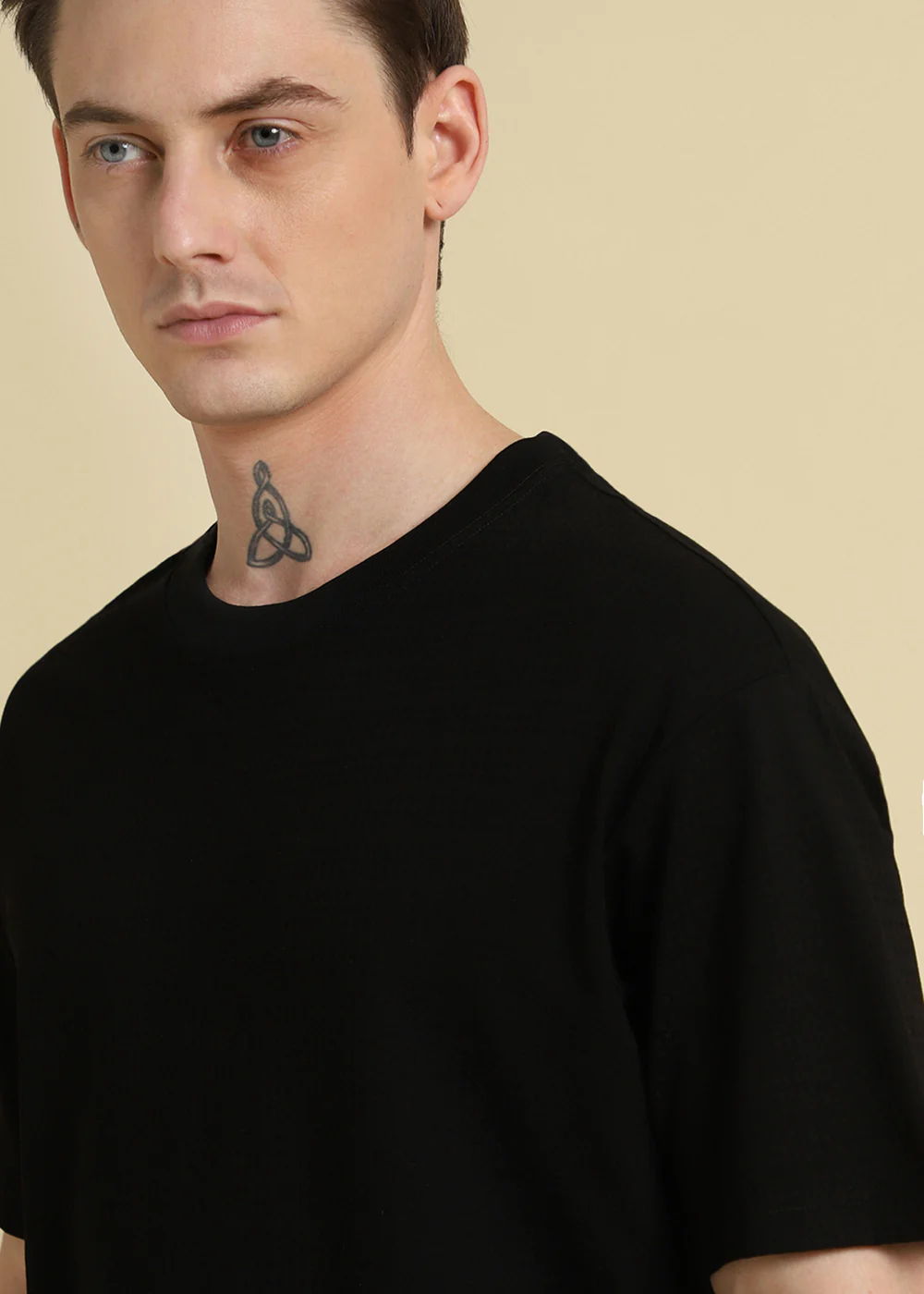 Black Basic Textured Oversized T-shirt - Image 2