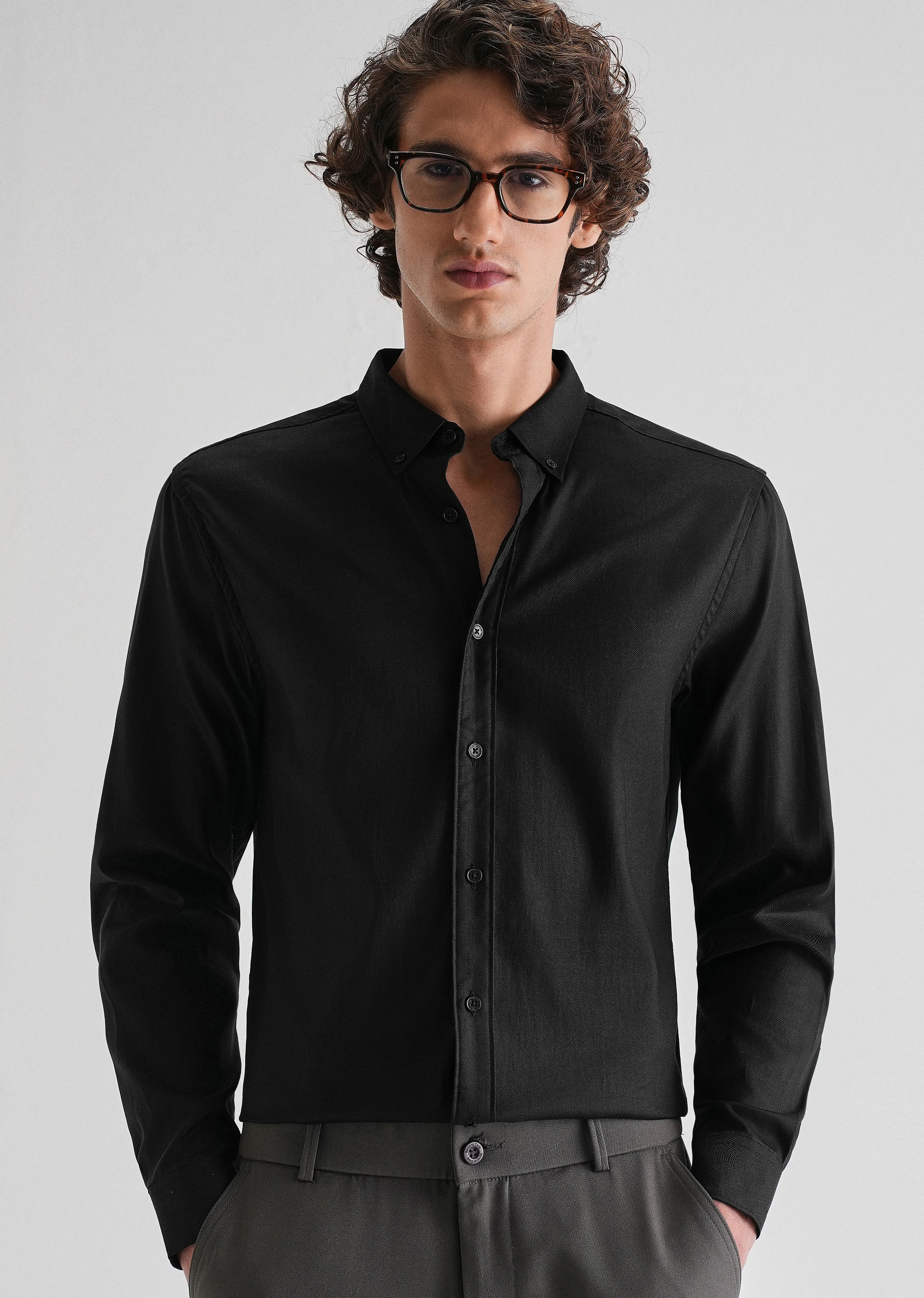 Black Plain Blended Cotton Regular Fit Shirt - Image 7