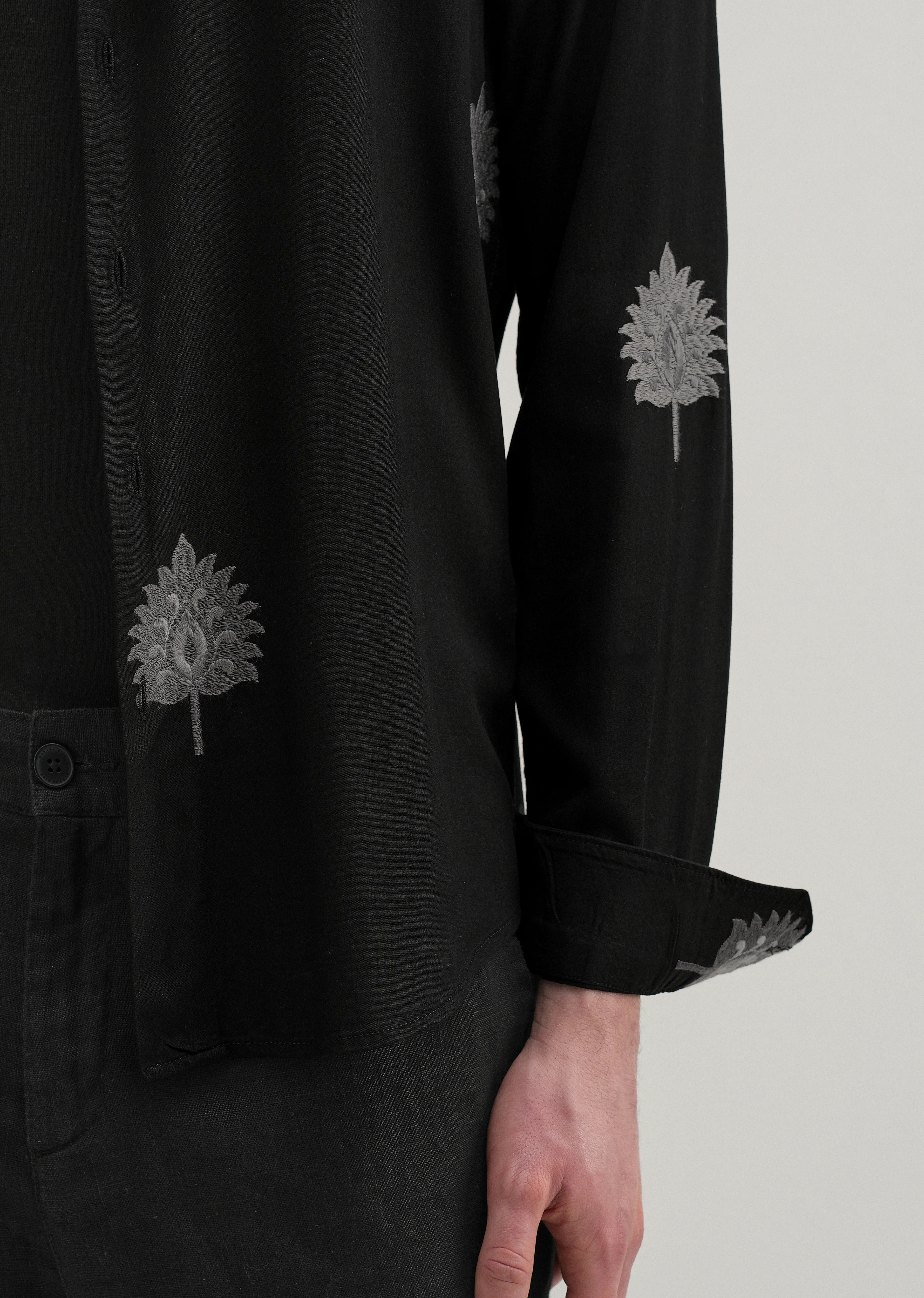 Black Ethnic Motif Embroidery Shirt - Image 2