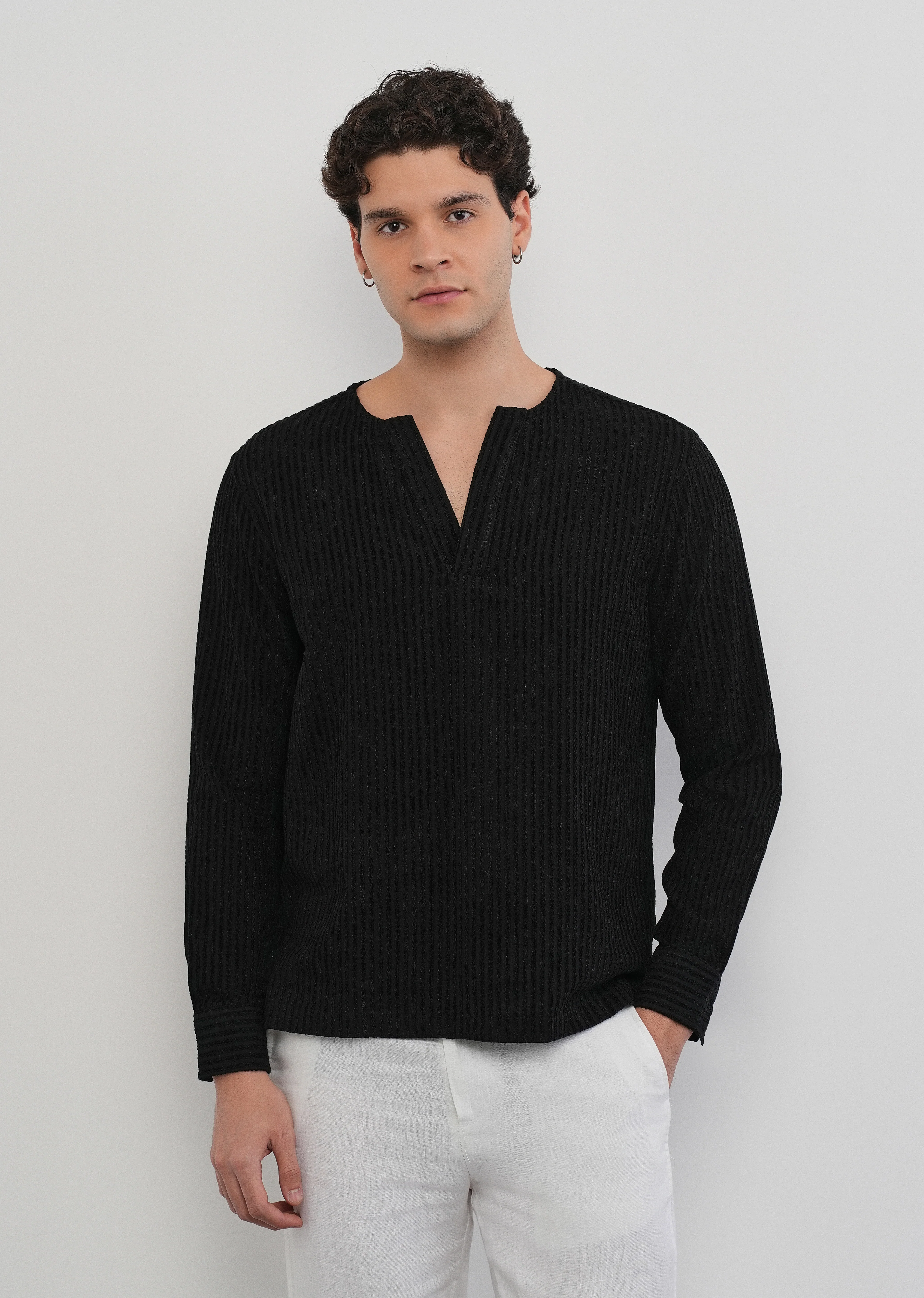 Black Jacquard Stripe Short Kurta - Image 5
