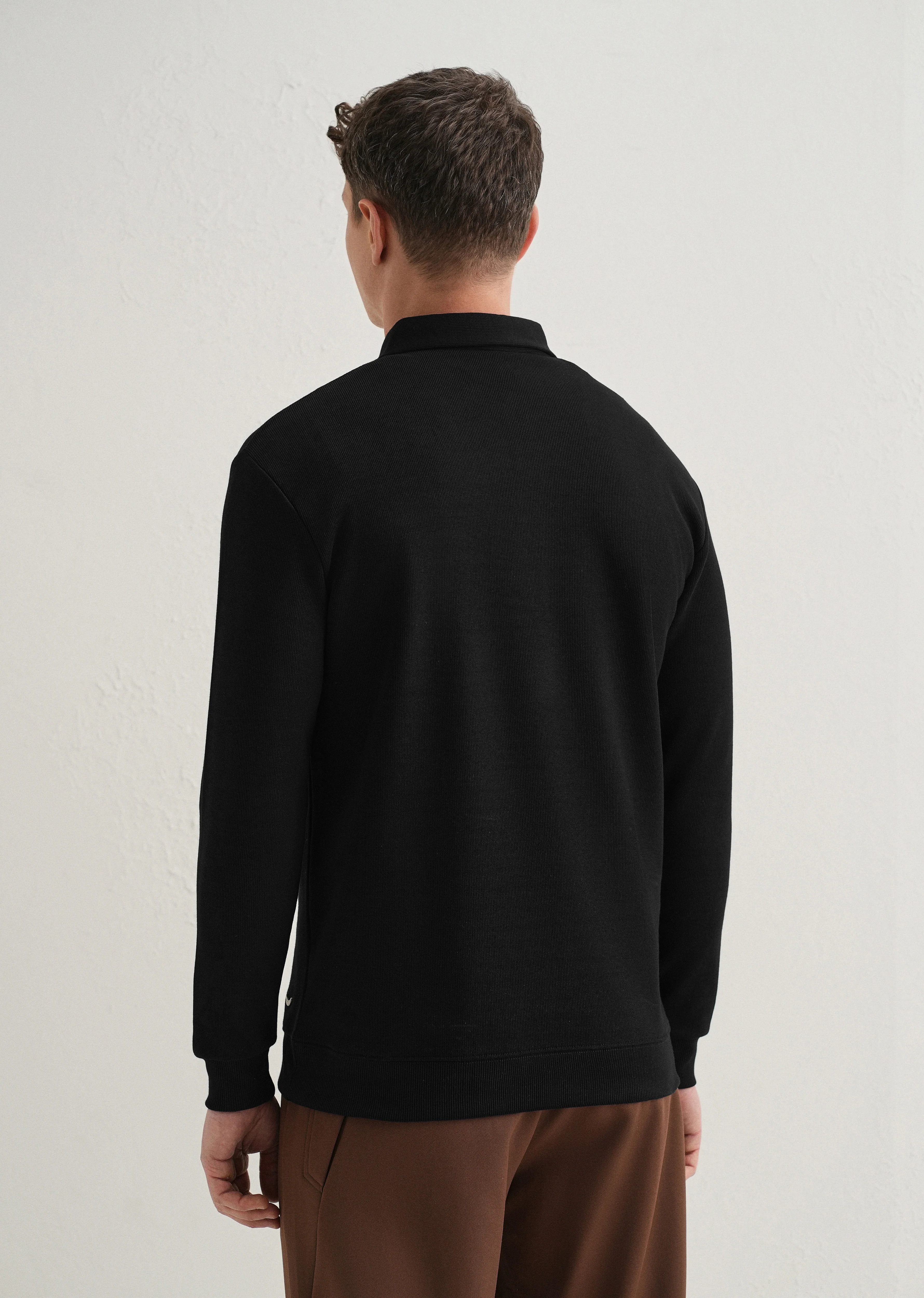 Black Knitted Polo Sweatshirt - Image 4