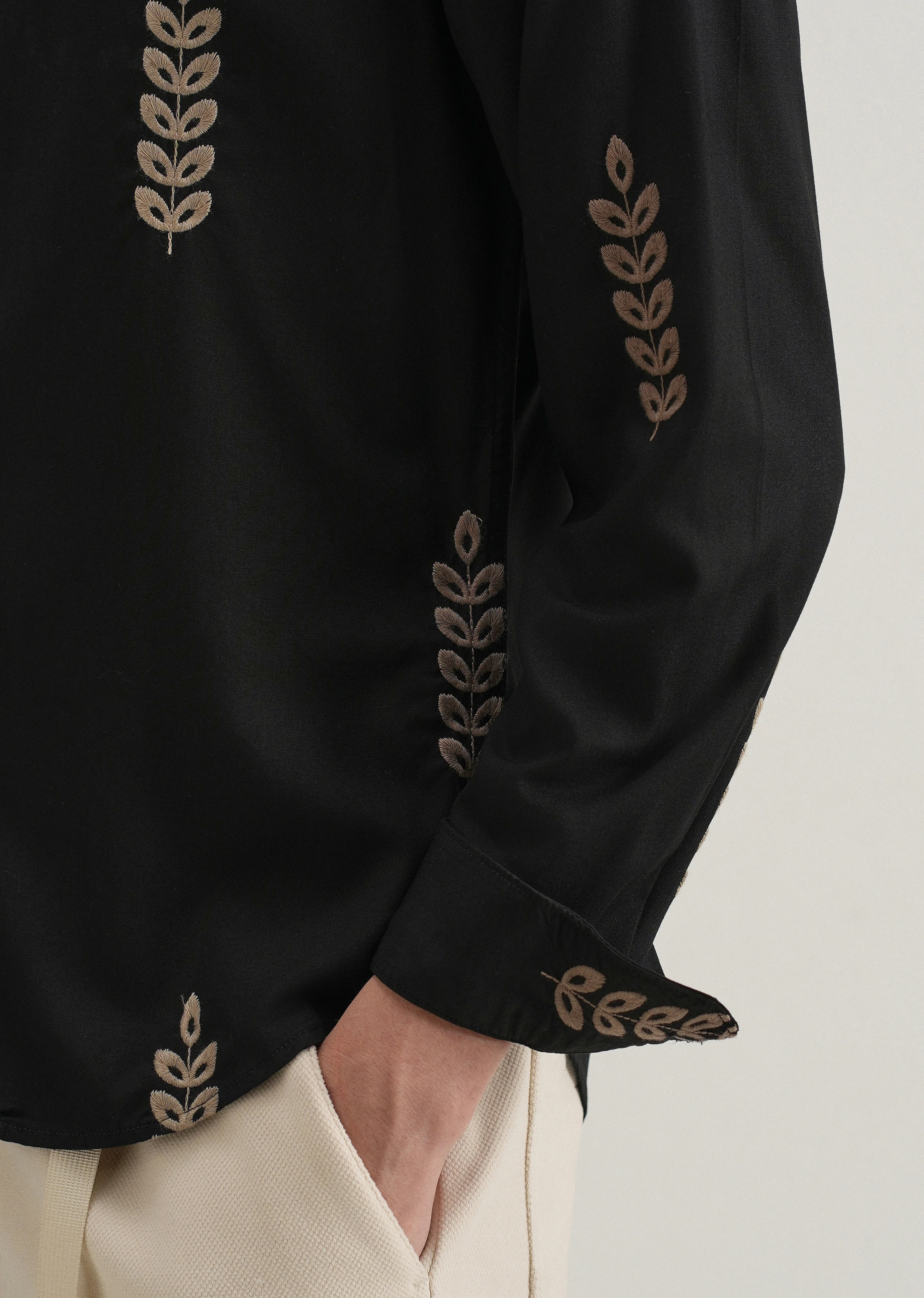 Black Leaf Embroidery Shirt - Image 2