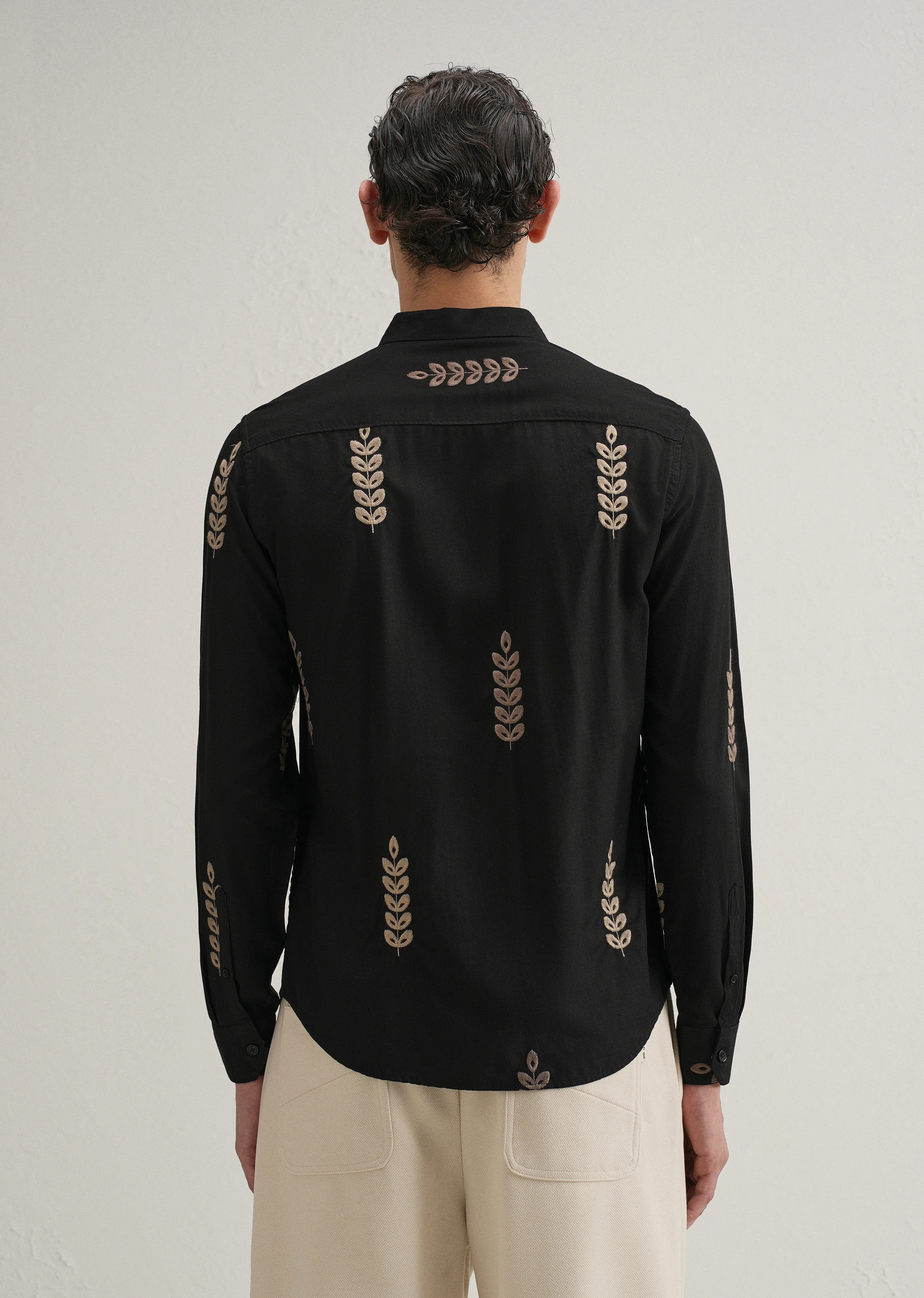 Black Leaf Embroidery Shirt - Image 3