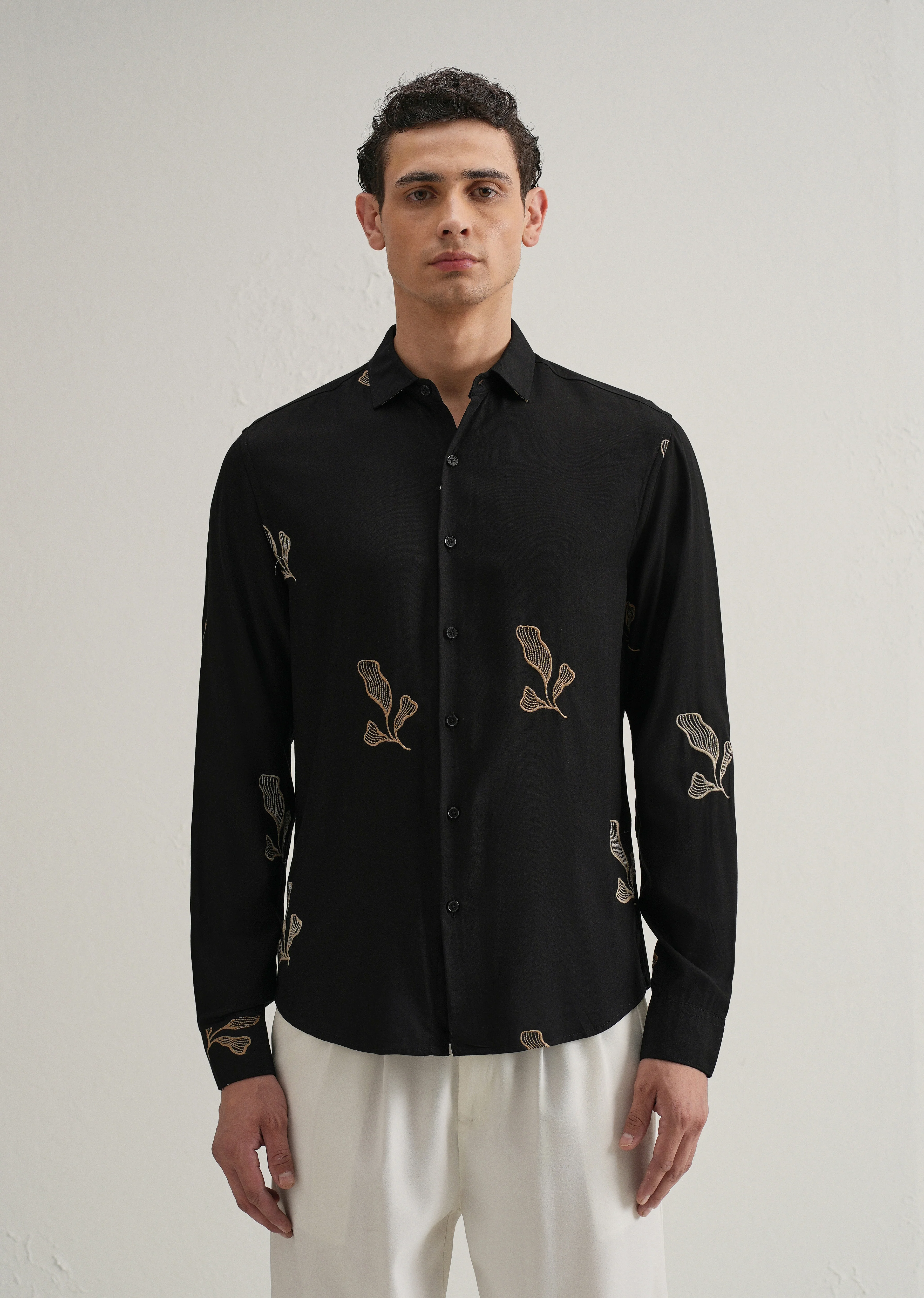 Black Leaf Motif Embroidery Shirt - Image 4