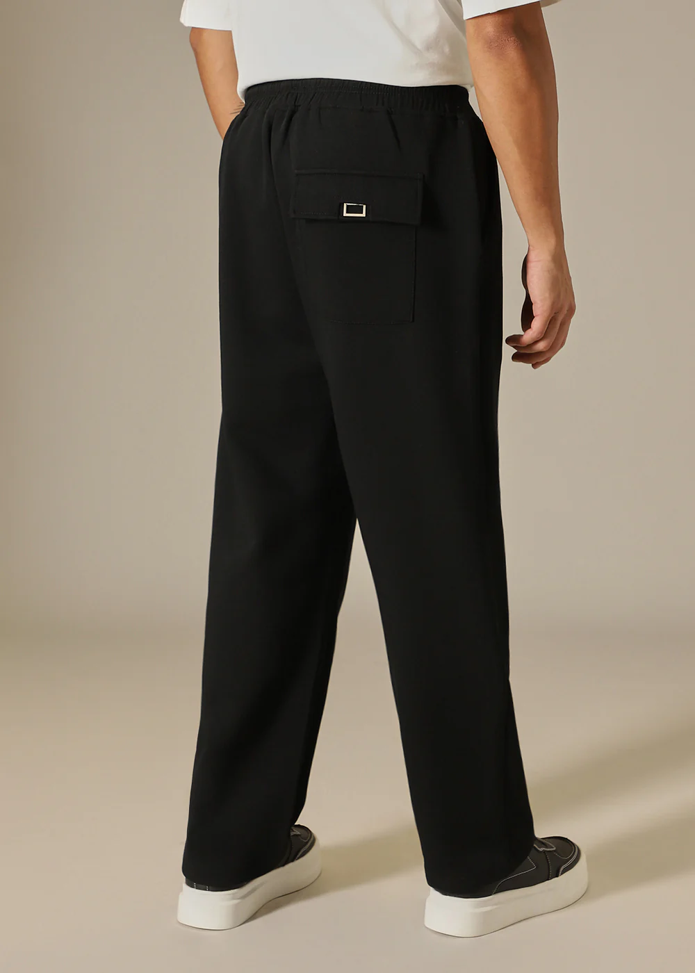 Black Loose Fit Trouser - Image 4