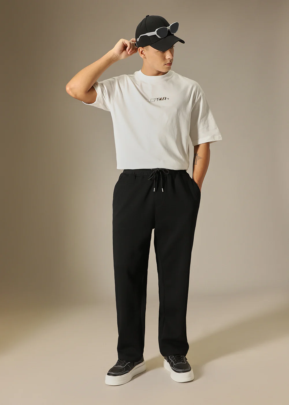 Black Loose Fit Trouser - Image 6