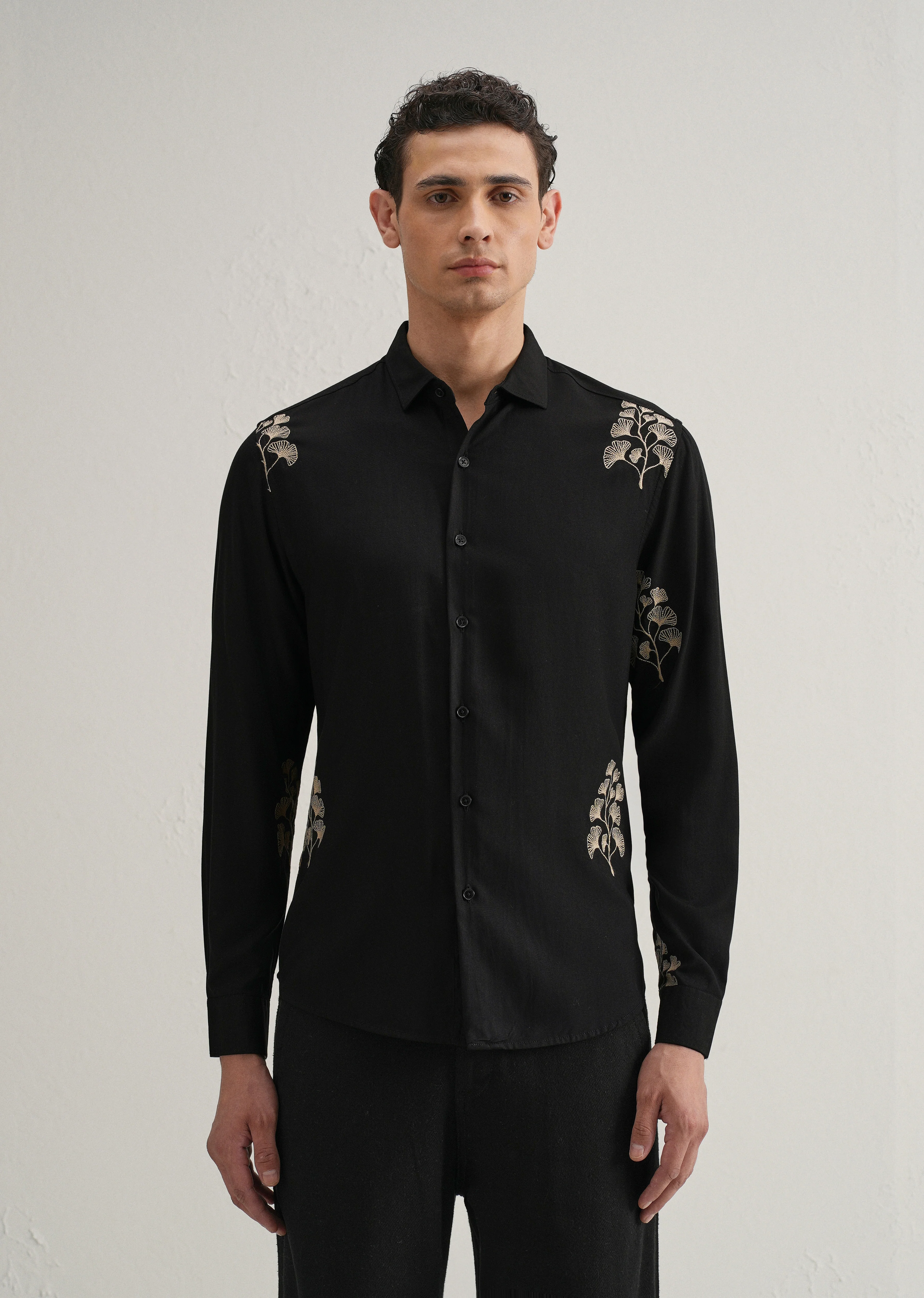 Black Motif Embroidery Shirt - Image 4
