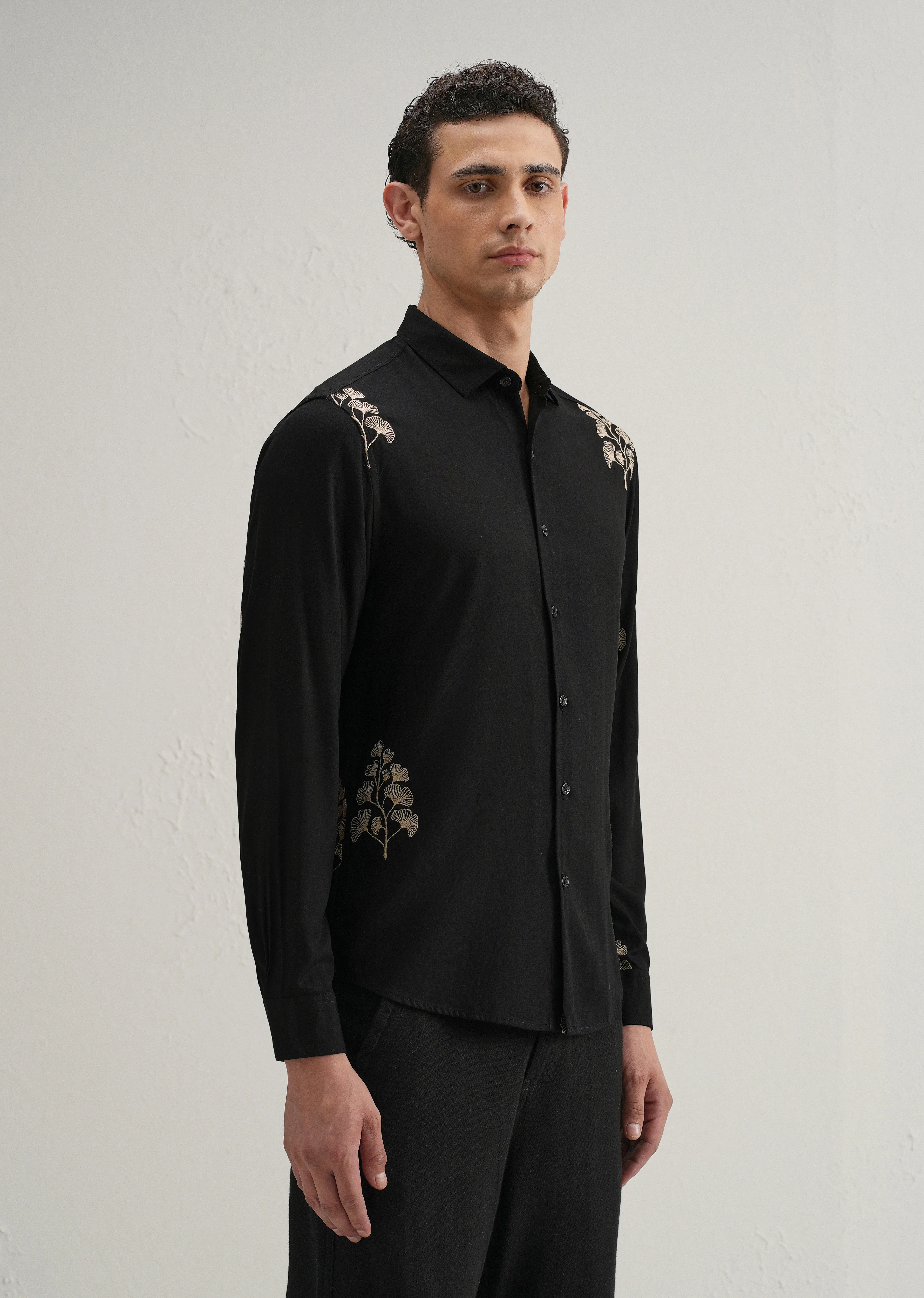 Black Motif Embroidery Shirt - Image 5