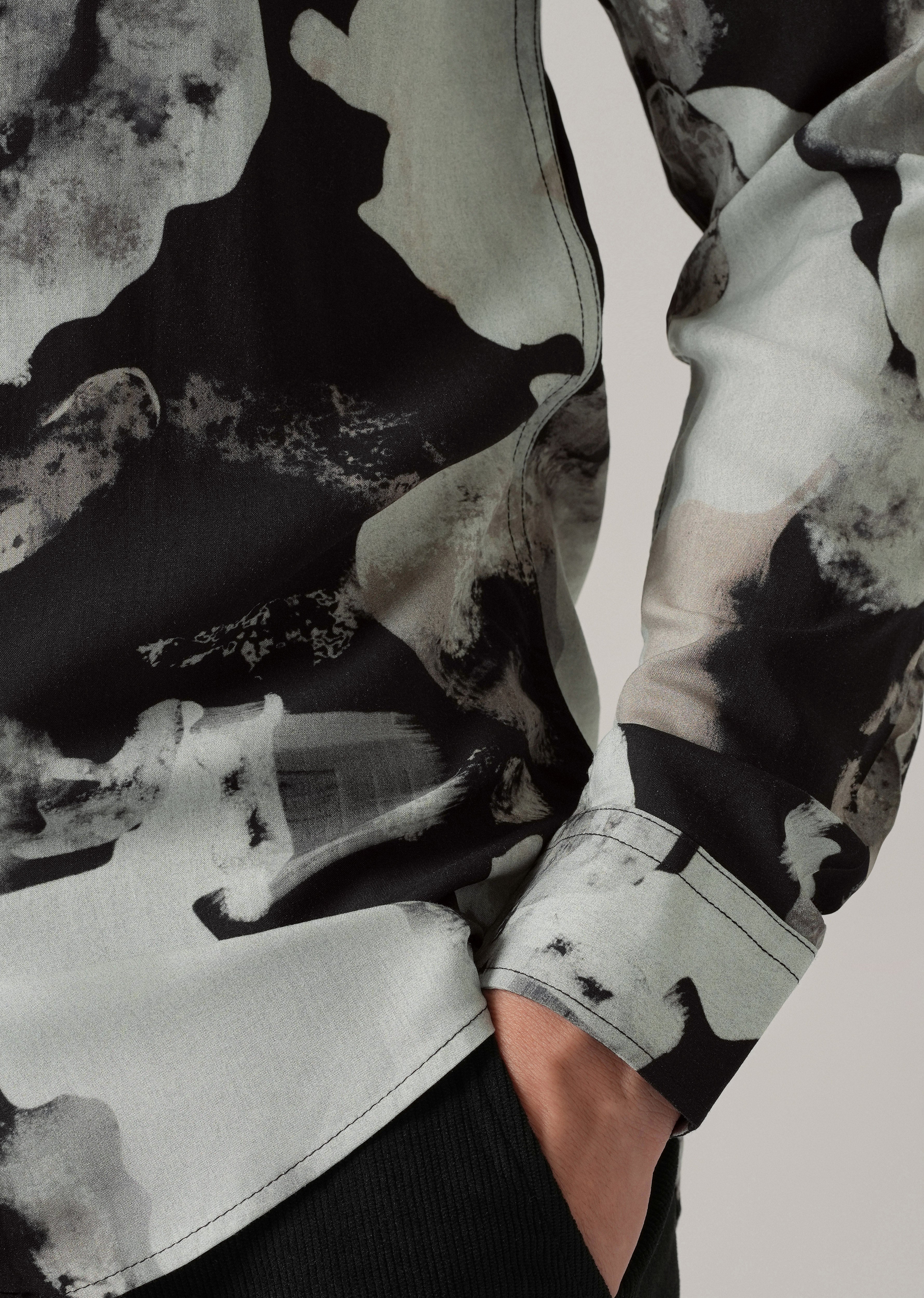 Black Neutral Print Shirt - Image 5