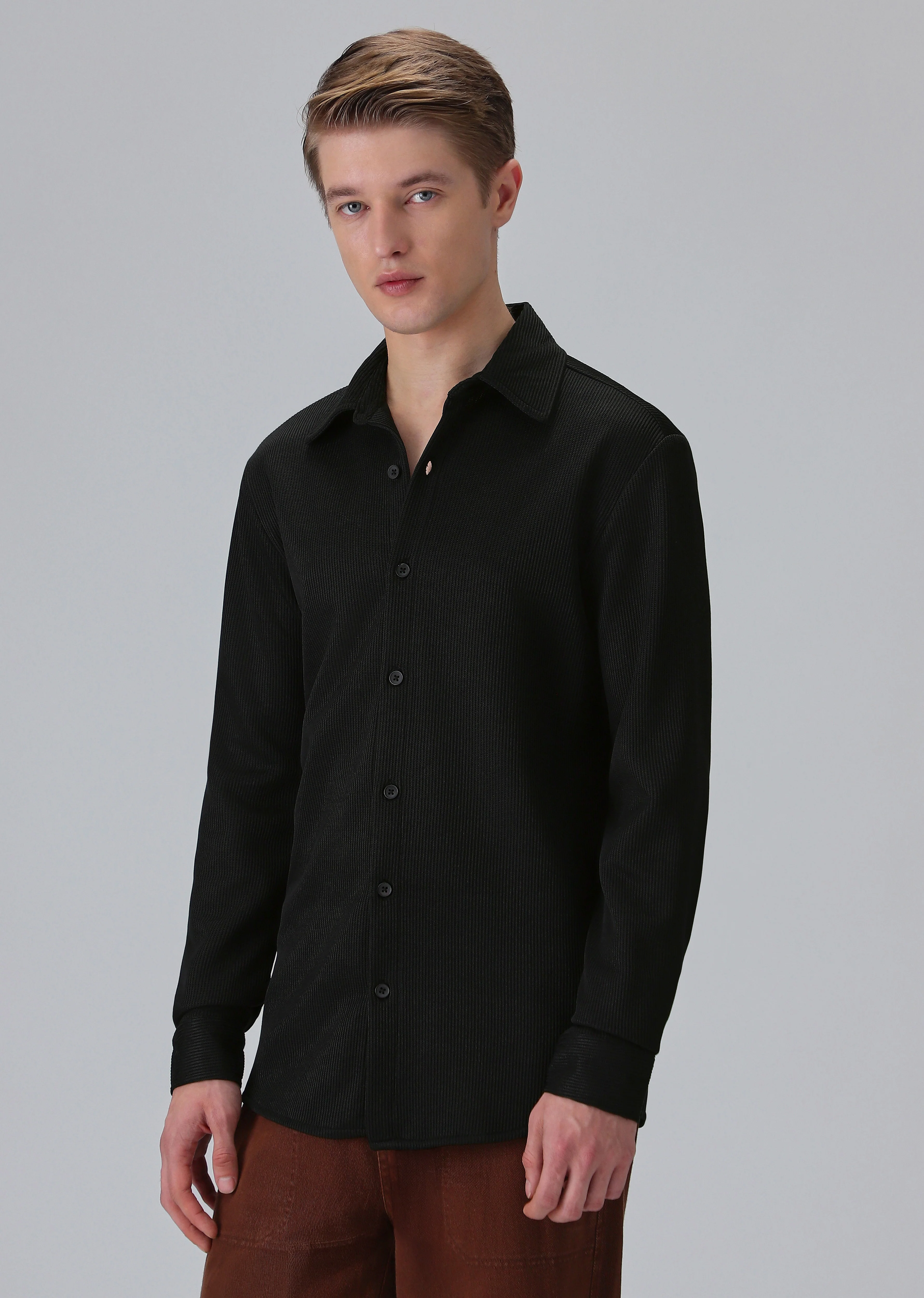 Black Plain Knitted Shirt - Image 4