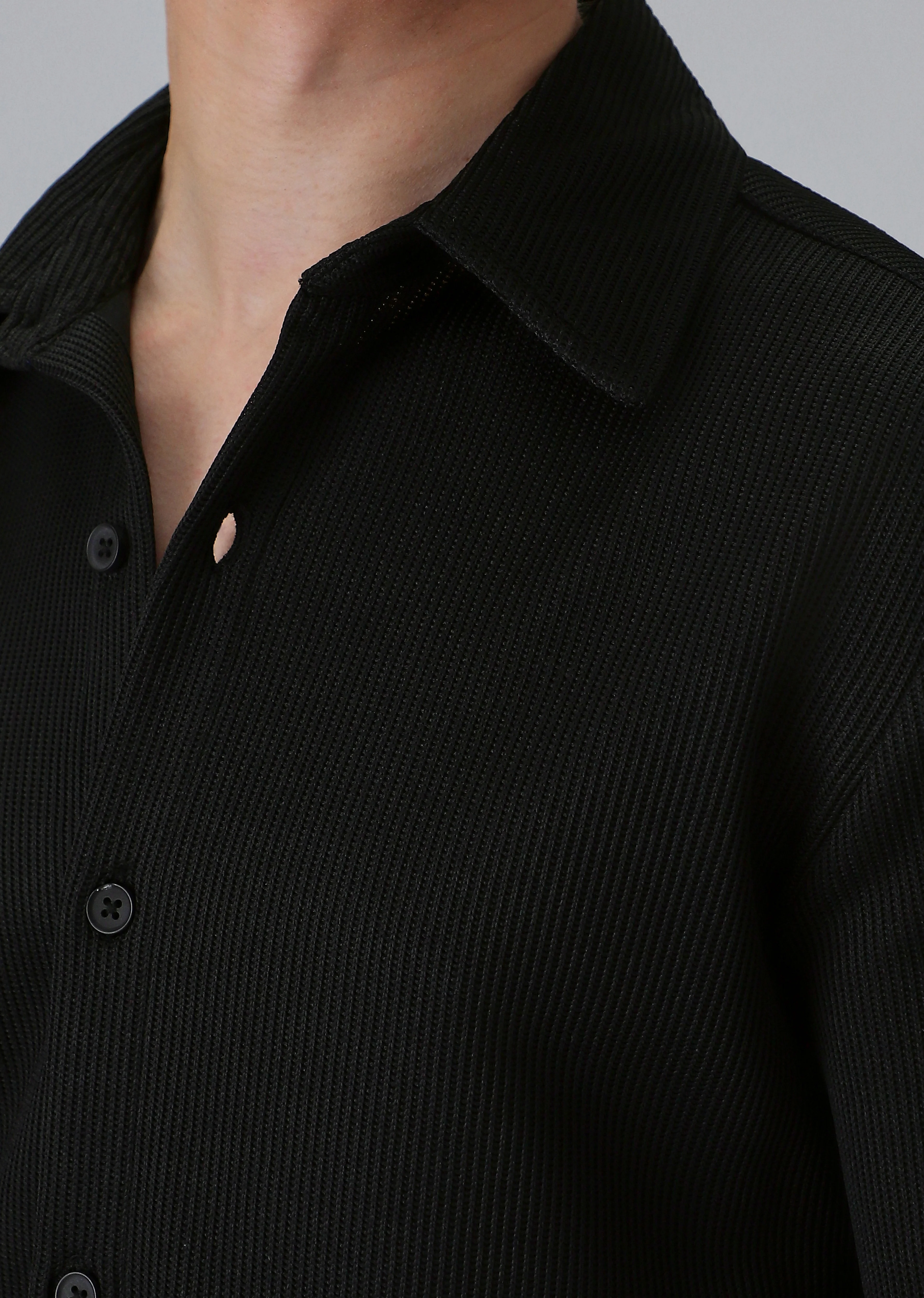 Black Plain Knitted Shirt - Image 5