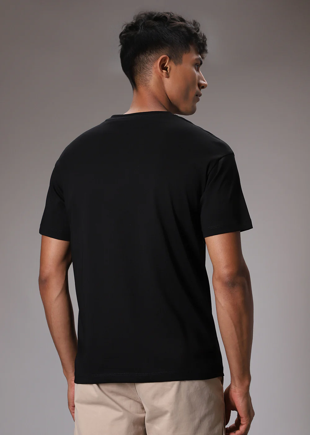 Black Plain Regular Fit T-shirt - Image 4